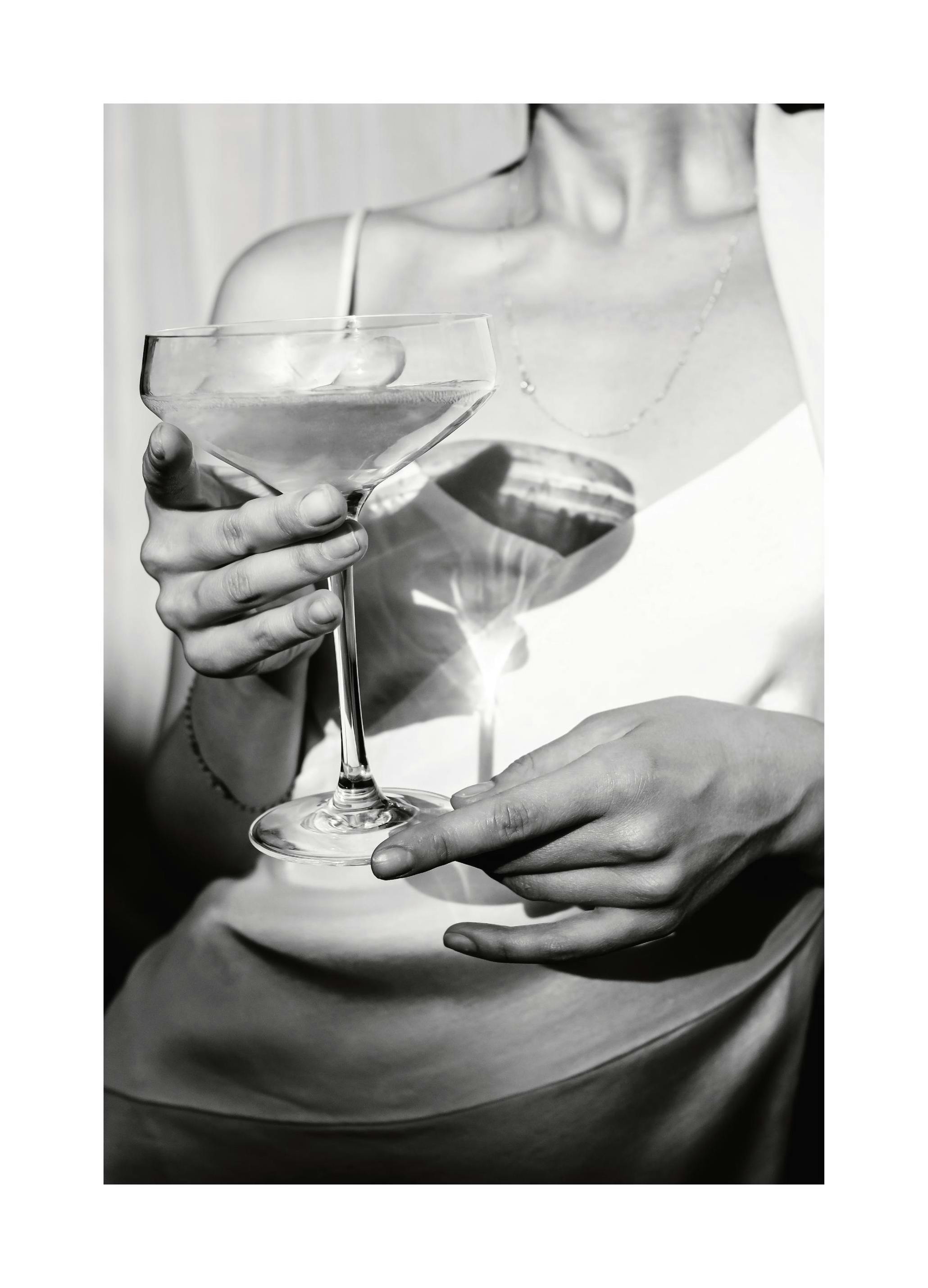 Drinking Champagne Poster (50x70 cm) - Fotokunst