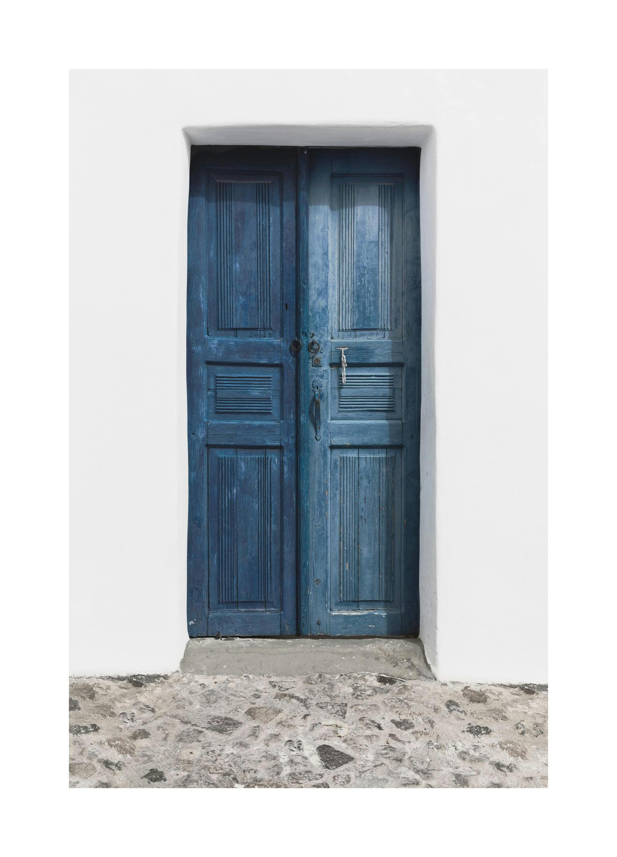 Prints - Oia Blue Door Print (30x40 cm) - Architecture posters