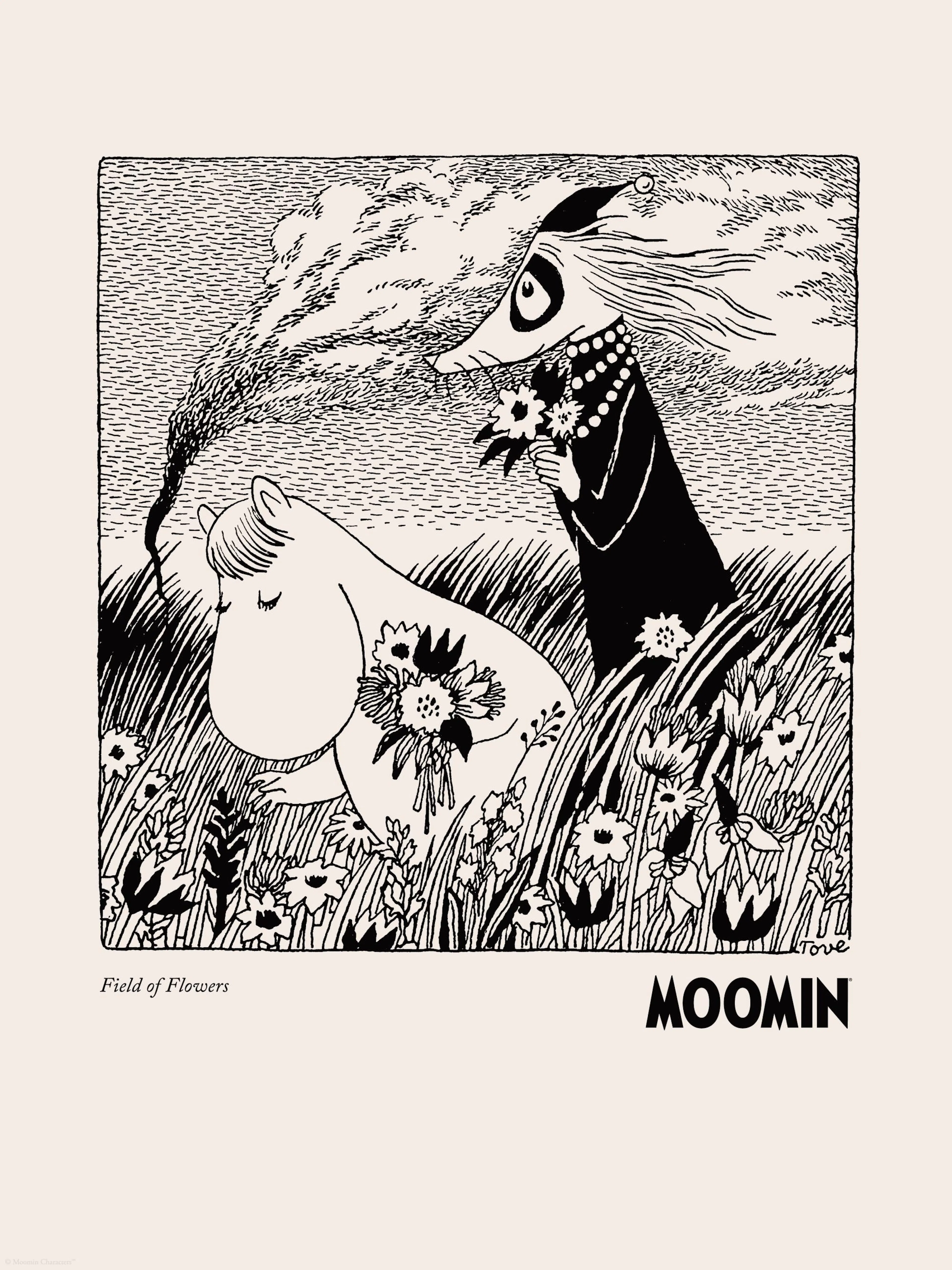 Affiche monochrome Moomin : Snorkmaiden et Fillyjonks dans un champ de fleurs, style dessin animé
