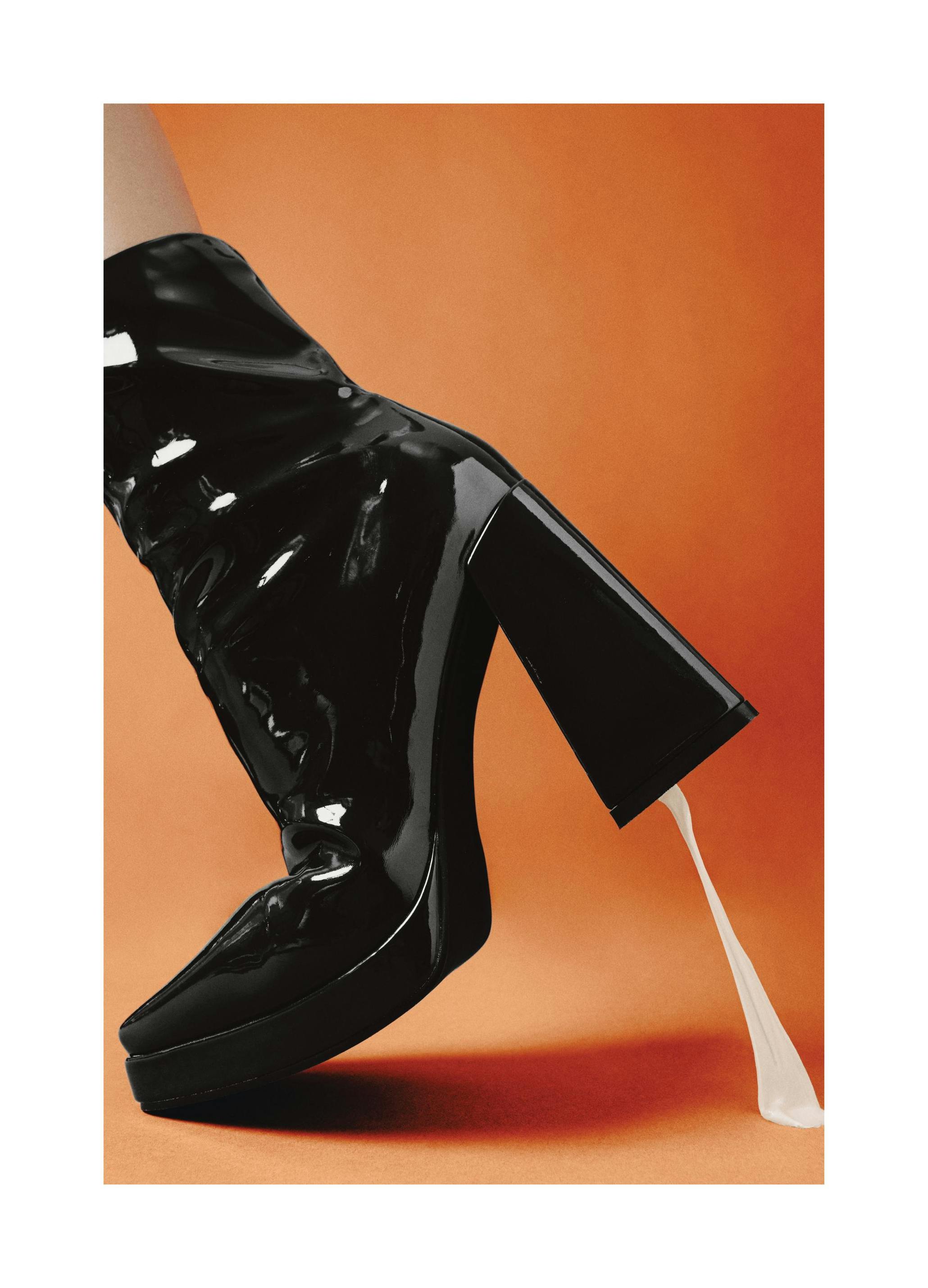 Sticky Gum Poster (50x70 cm)- Retro Dreamscape