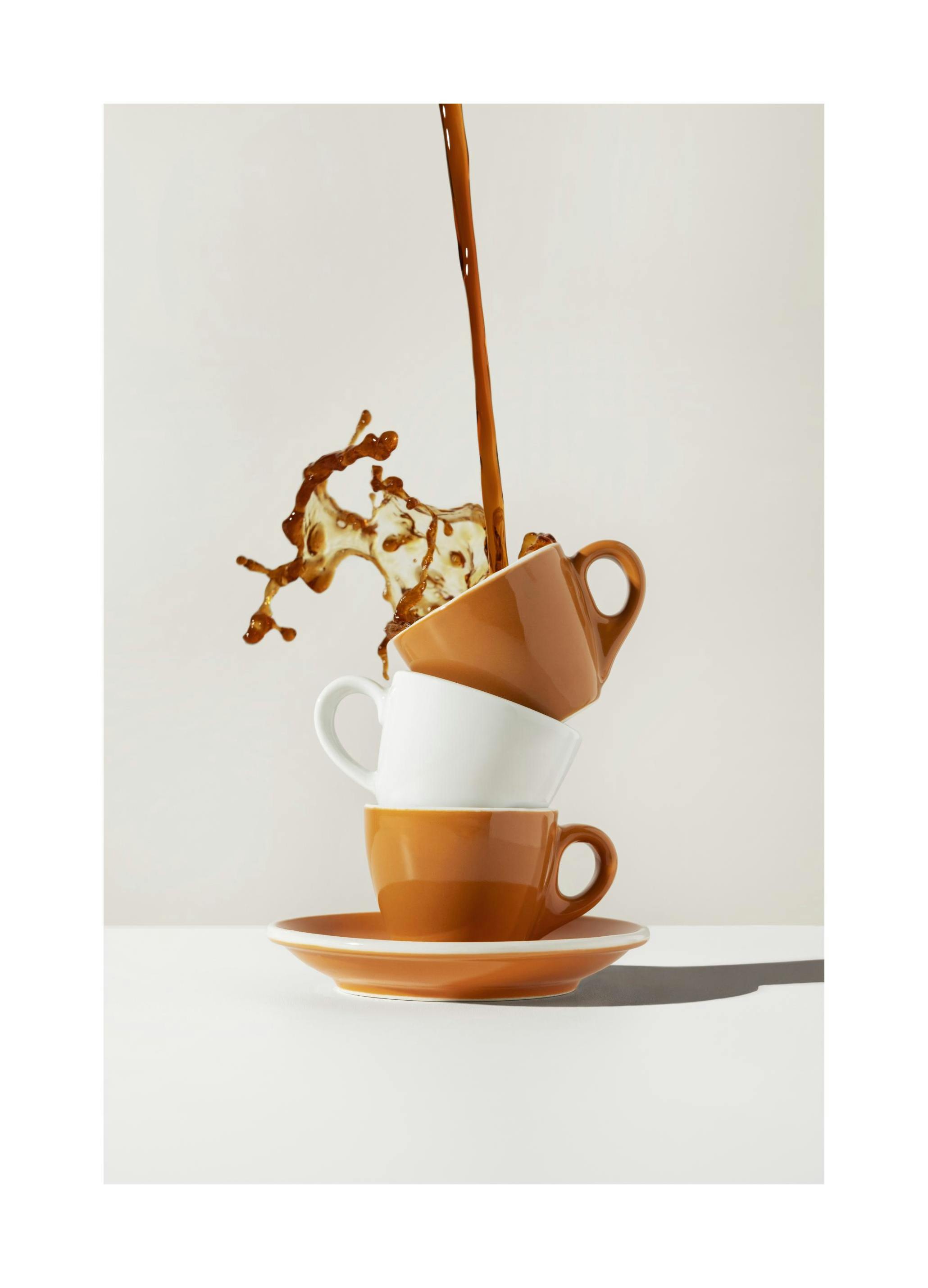 Prints - Orange Coffee Cups Print (30x40 cm) - Tea and coffee posters