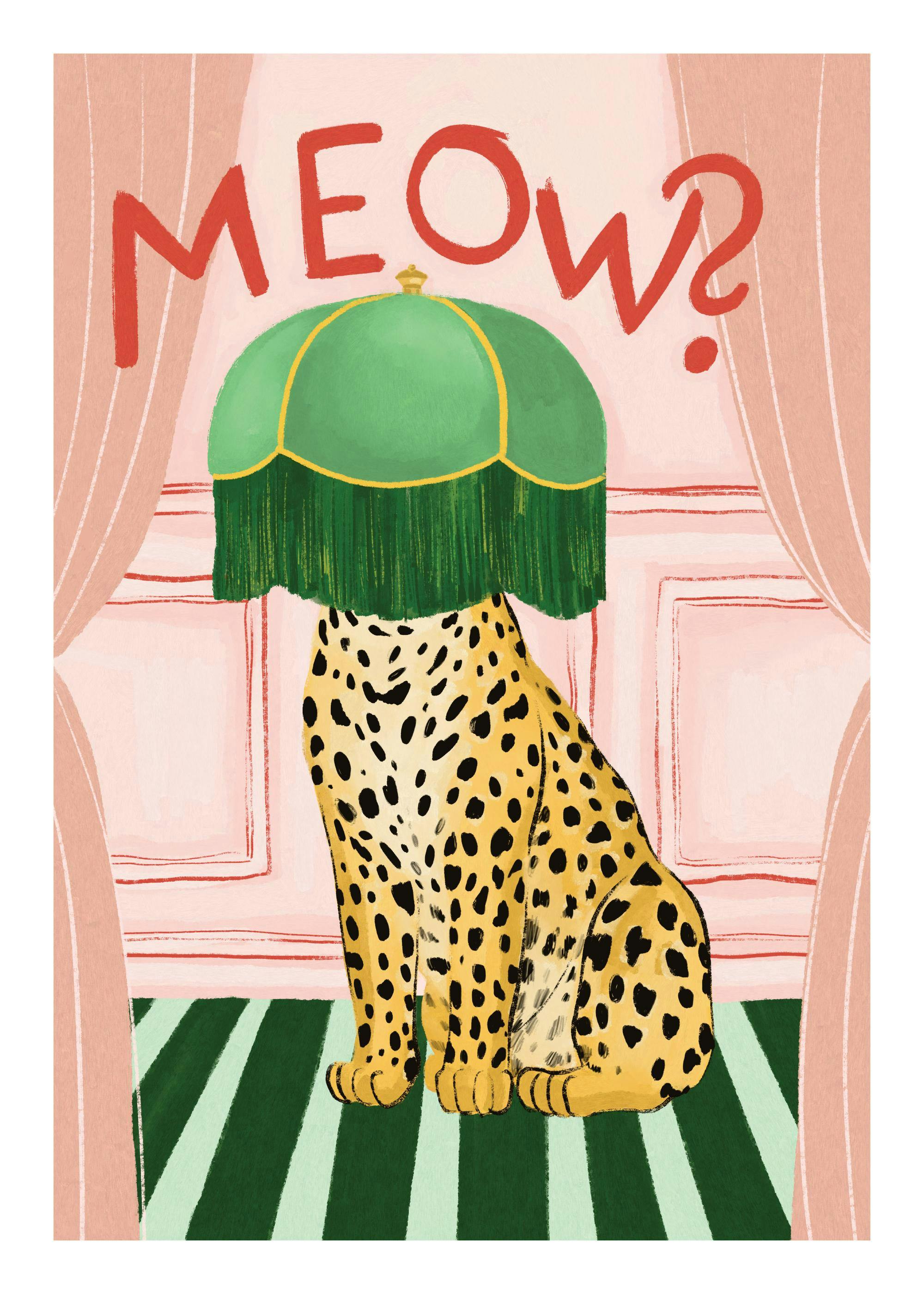 Affiche dun léopard avec abat-jour vert sur la tête, assis sur un tapis rayé vert devant un mur rose. Texte Meow en rouge.