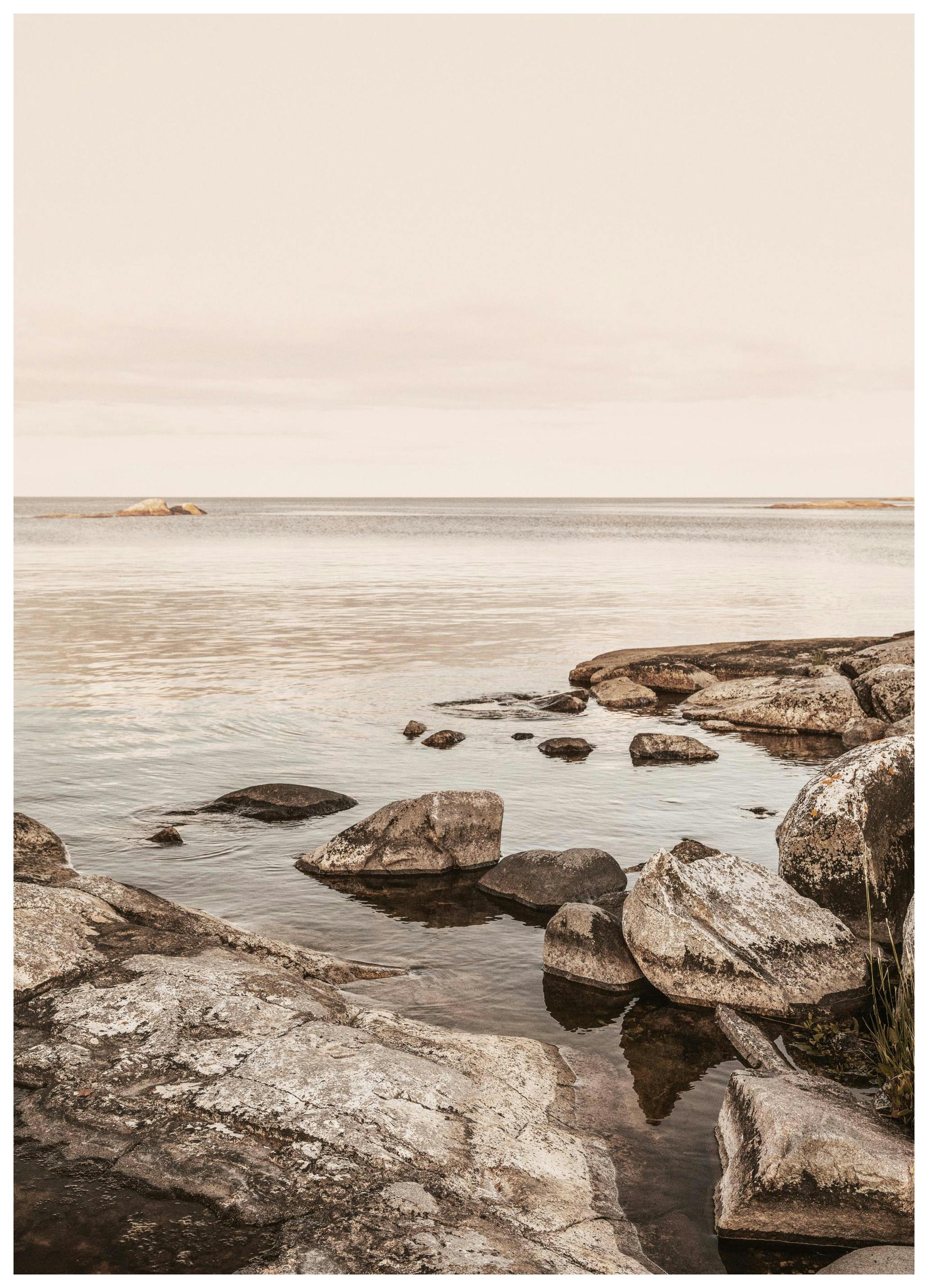 Calm Coast Poster (50x70 cm)