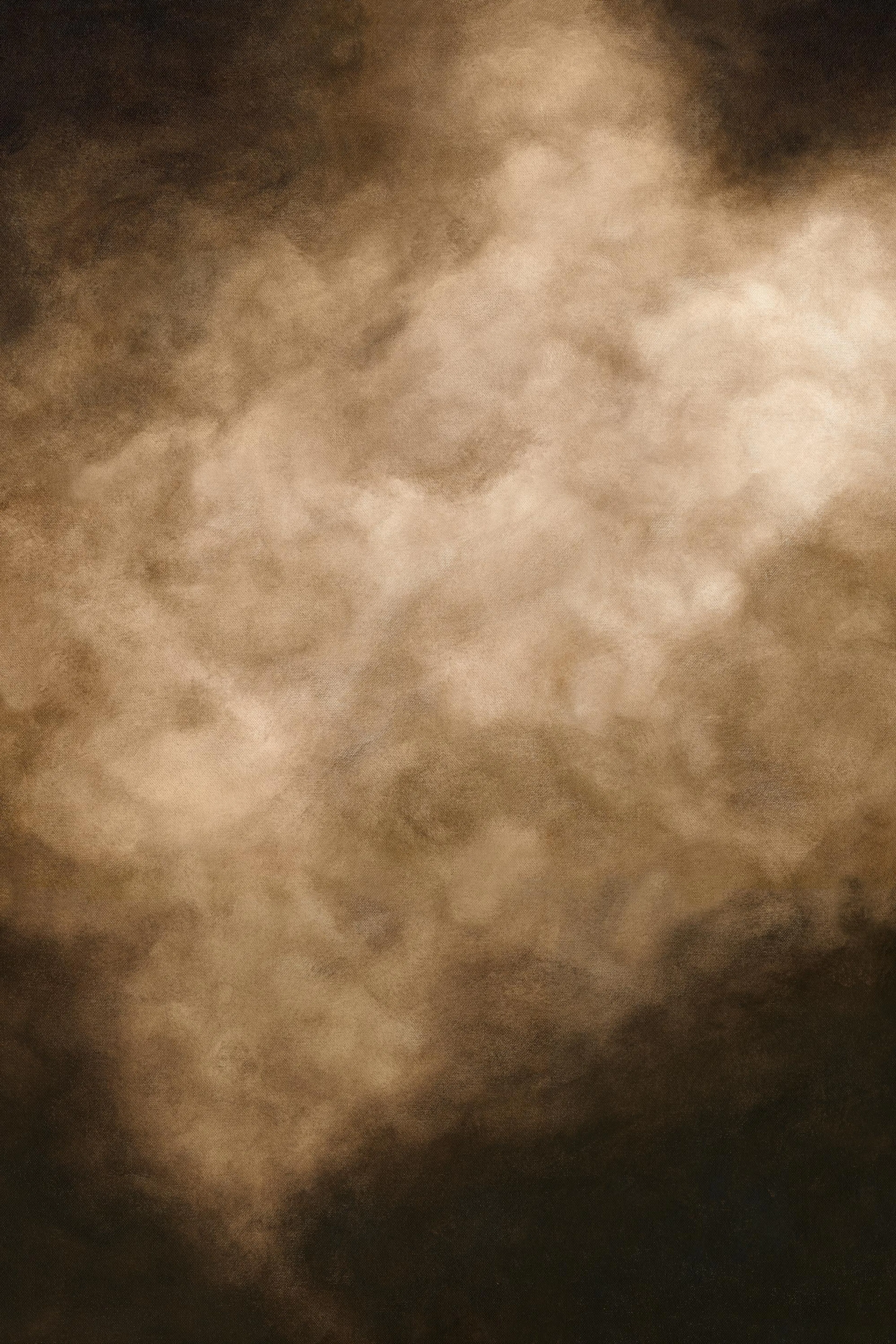 Poster mit braunen, abstrakten Wolken, die von unten links nach oben rechts heller werden.