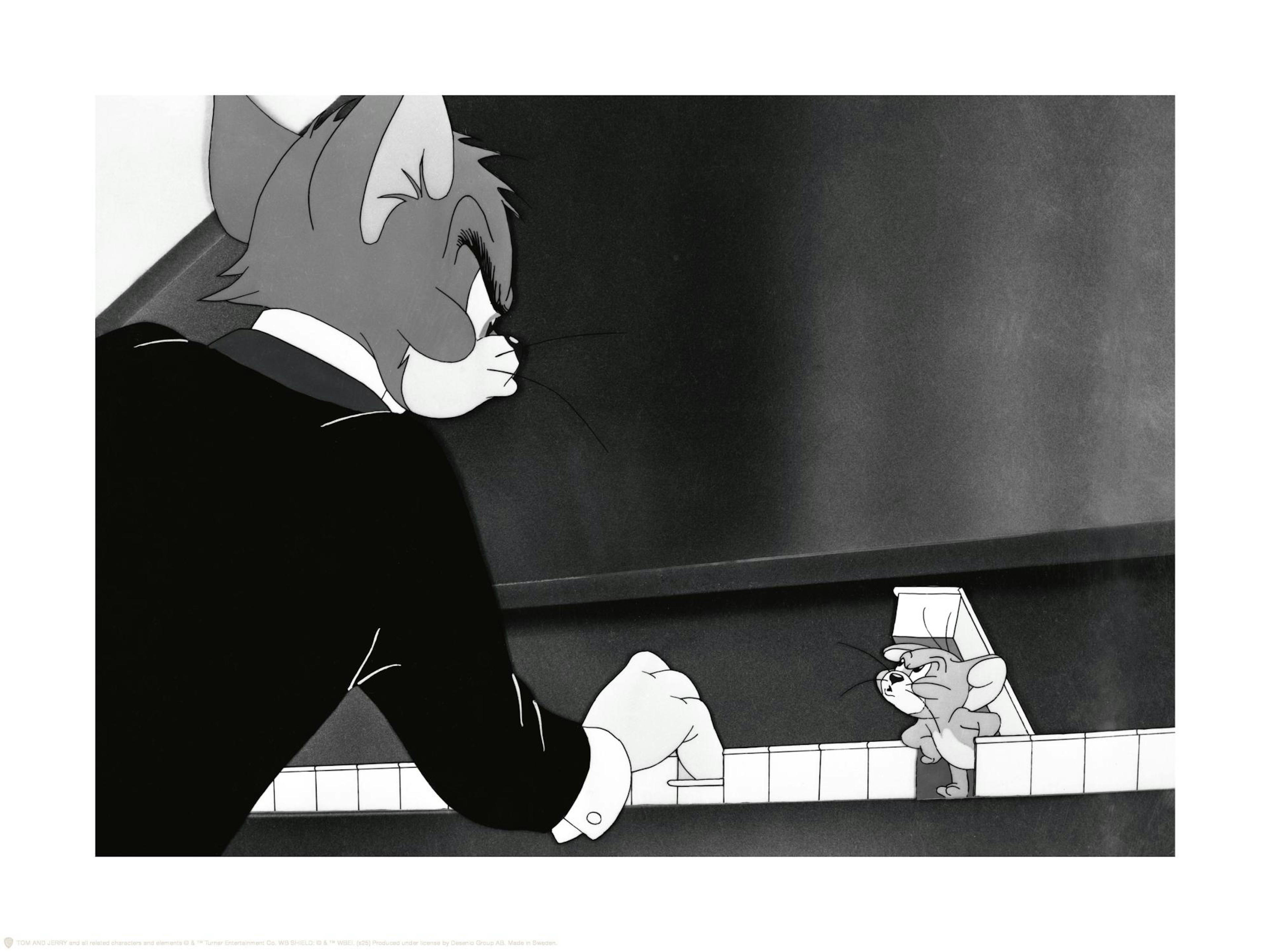 Svart-hvitt Tom & Jerry plakat. Tom spiller piano med Jerry som forstyrrer. Animert Tom & Jerry kunst. Klassisk tegneserieplakat