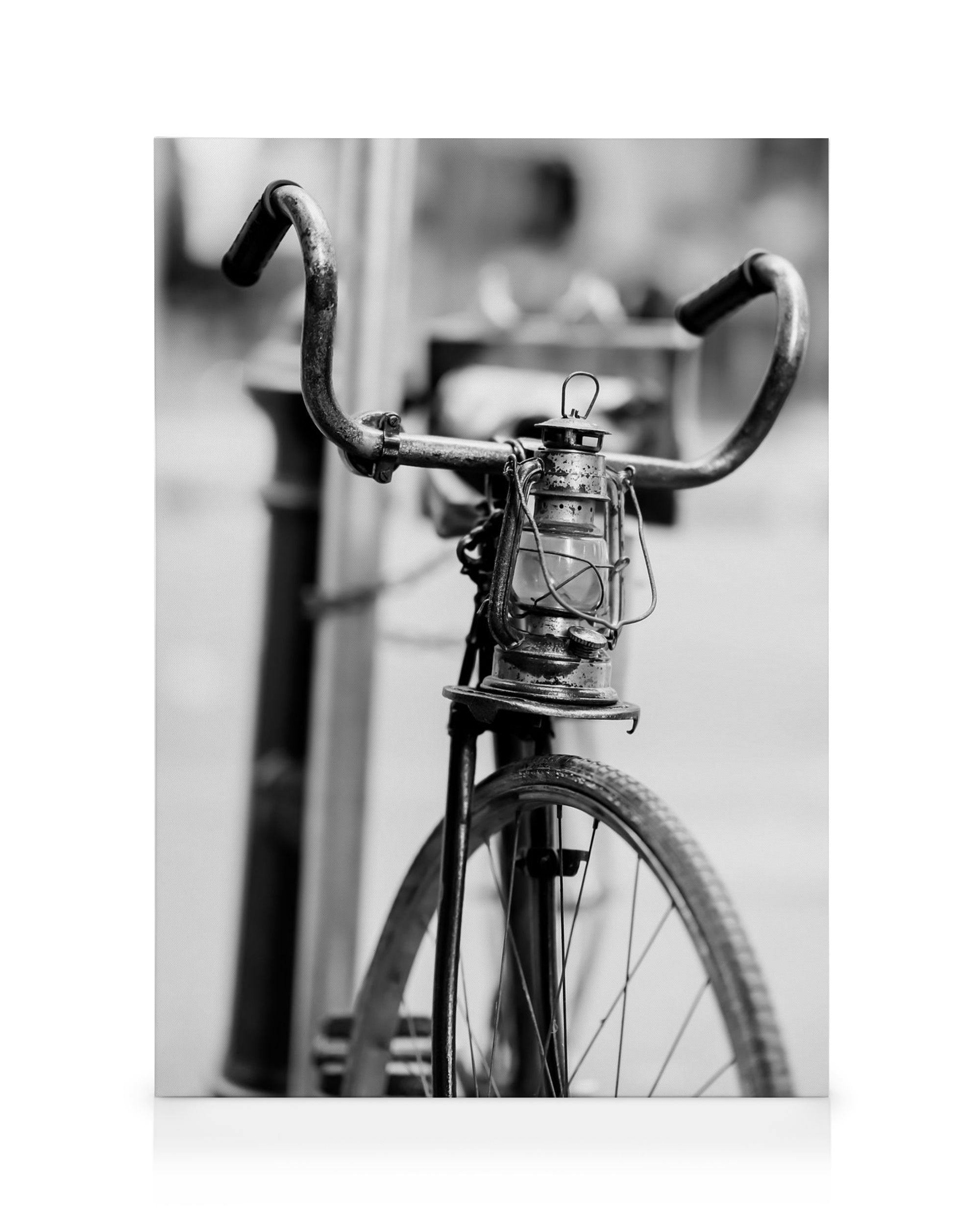 Canvas Prints Old Bike Canvas print (30x40 cm - Oak Frame)