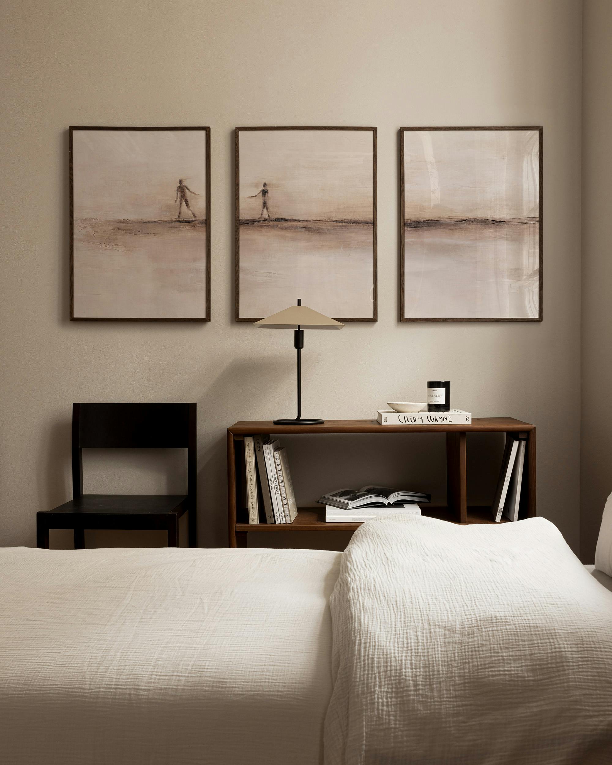 Figures on the Horizon Postersets (50x70 cm)