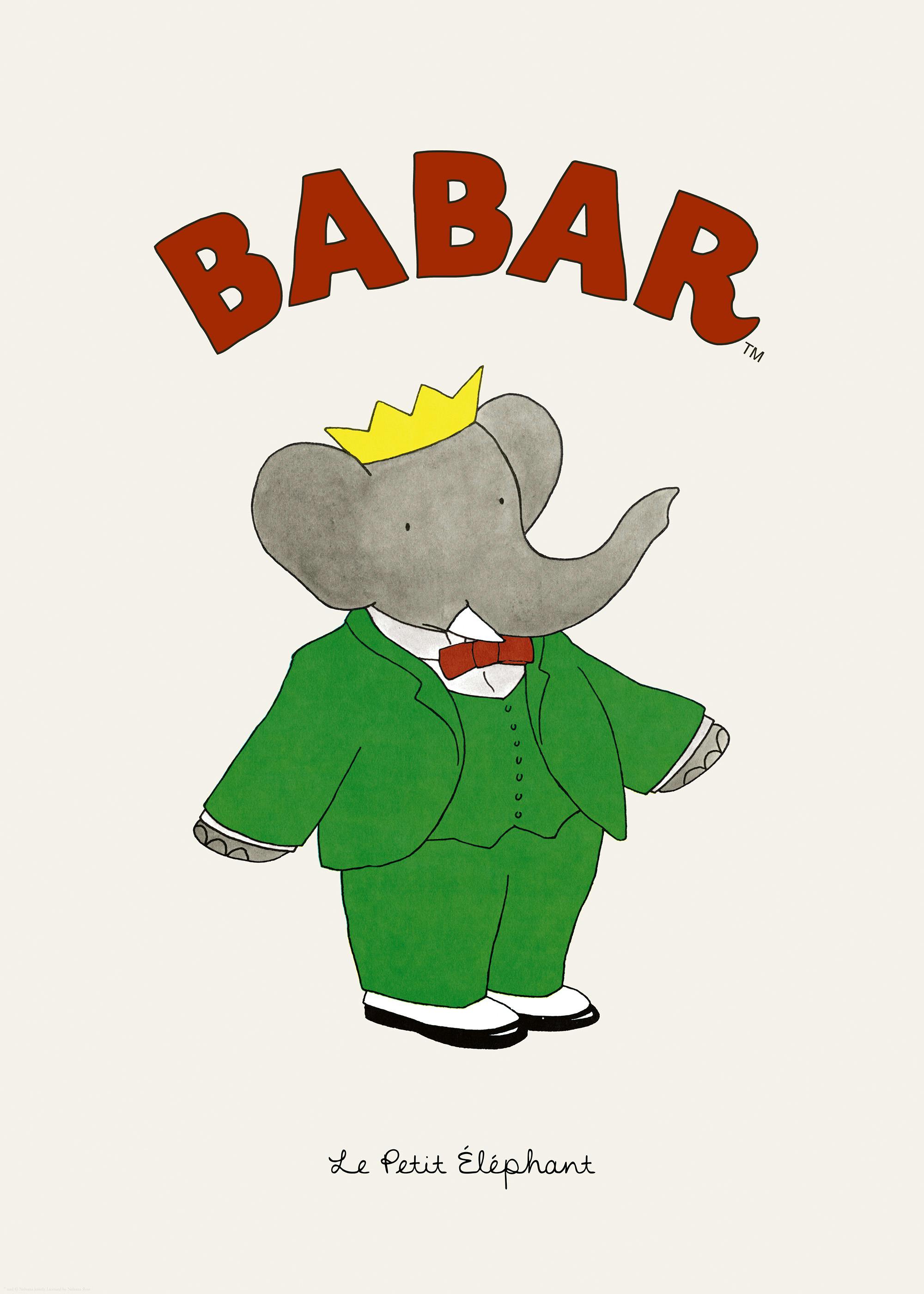 Affiche de Babar léléphant, vêtu dun costume vert et dun nœud papillon rouge, sur un fond beige. Typographie rouge Babar en haut