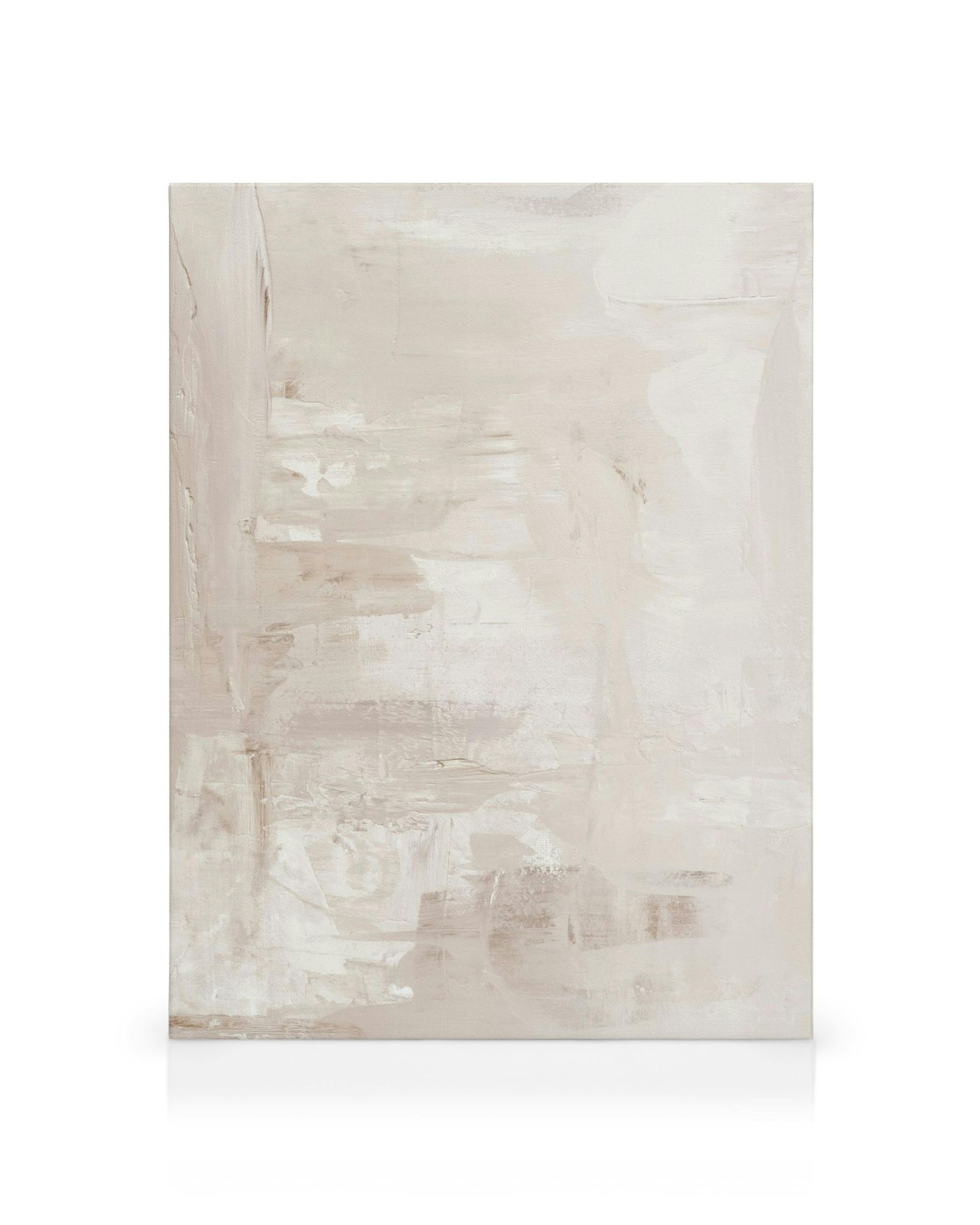 Abstract canvas met brede witte en beige penseelstreken, textuur wandkunst.