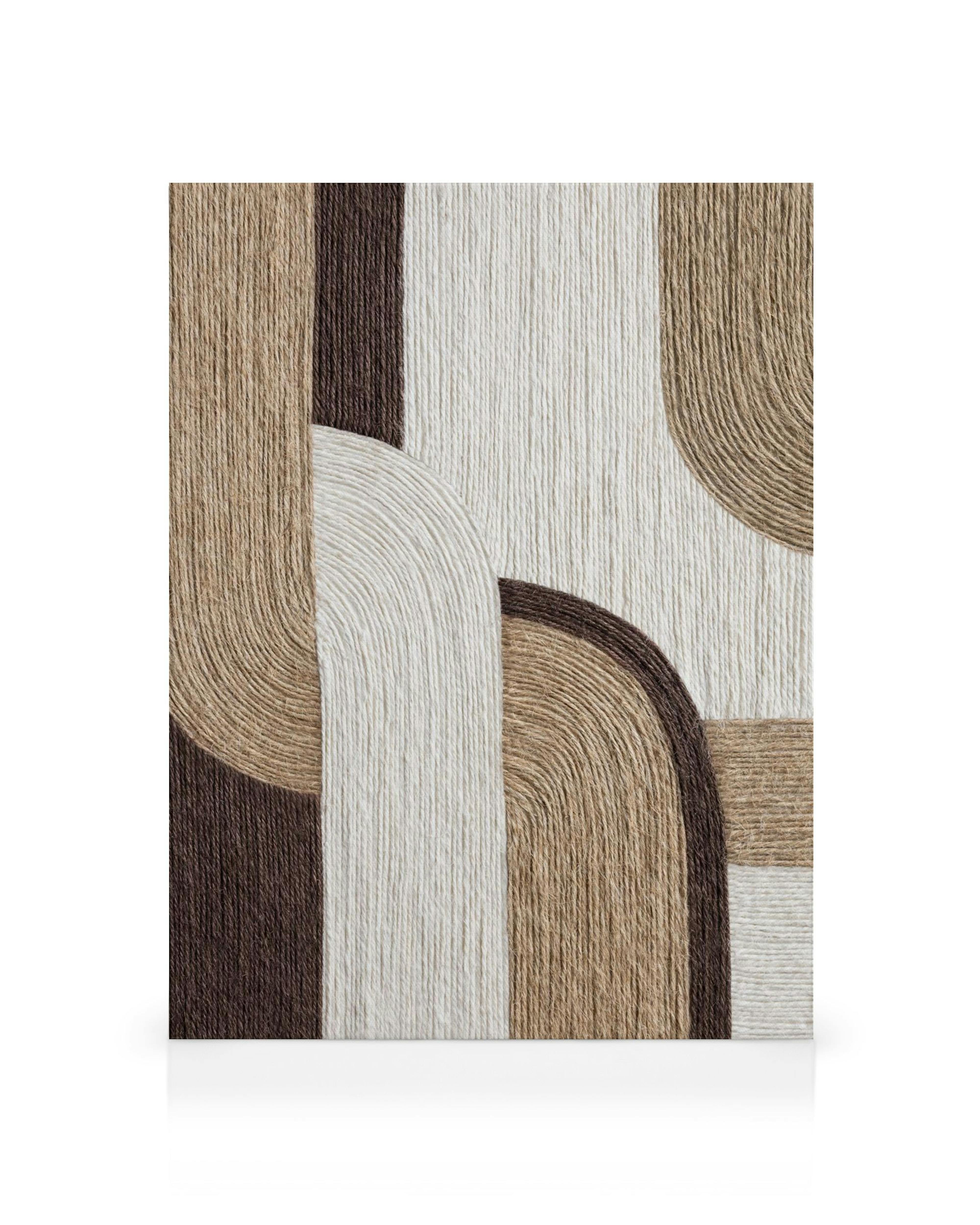 Abstrakcyjna kompozycja splecionych kształtów w ciepłych odcieniach brązu i beżu, z efektem 3D i teksturowanym wyglądem.