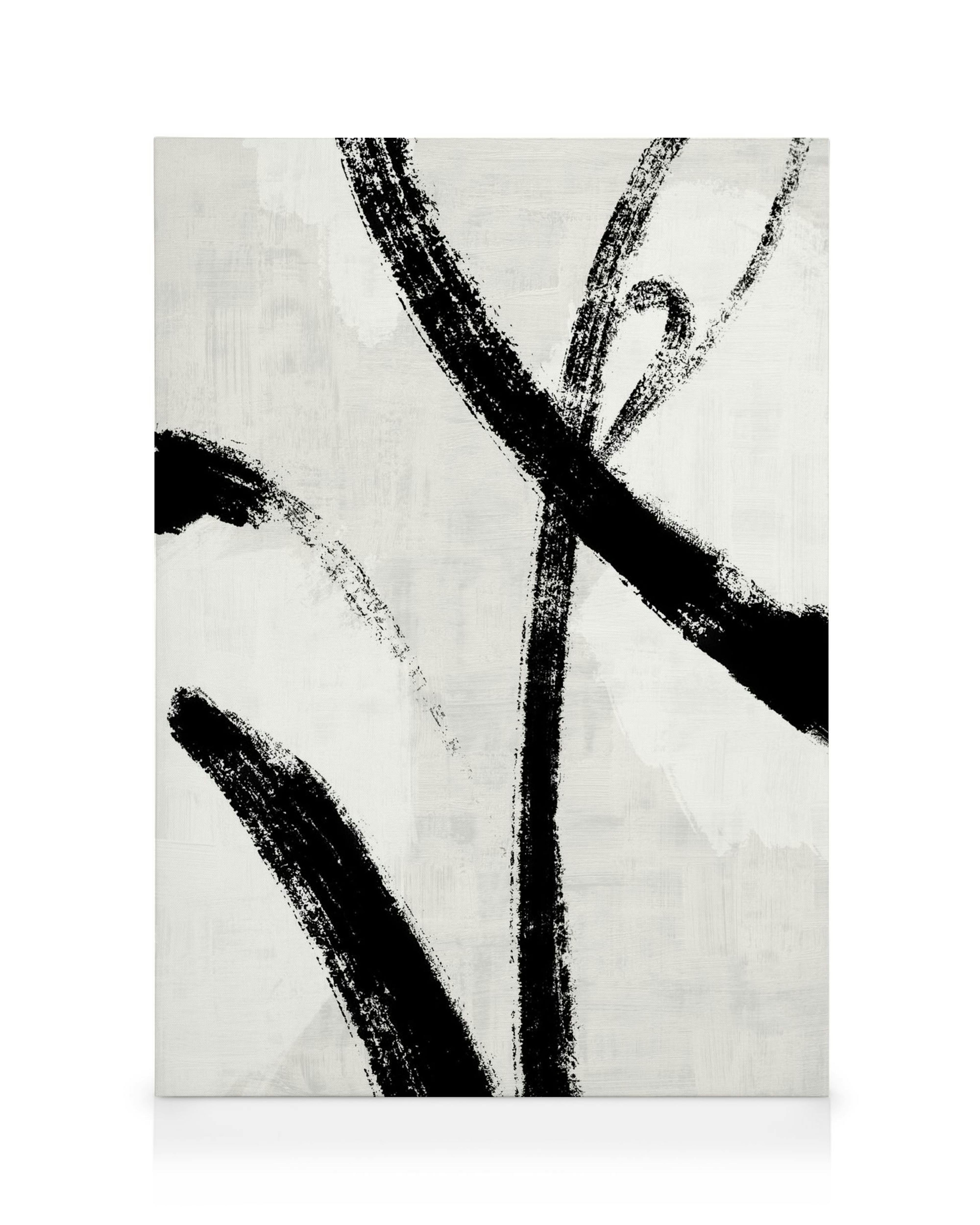Lienzo abstracto con pinceladas negras gruesas y curvas sobre fondo blanco texturizado, creando un diseño dinámico y moderno.