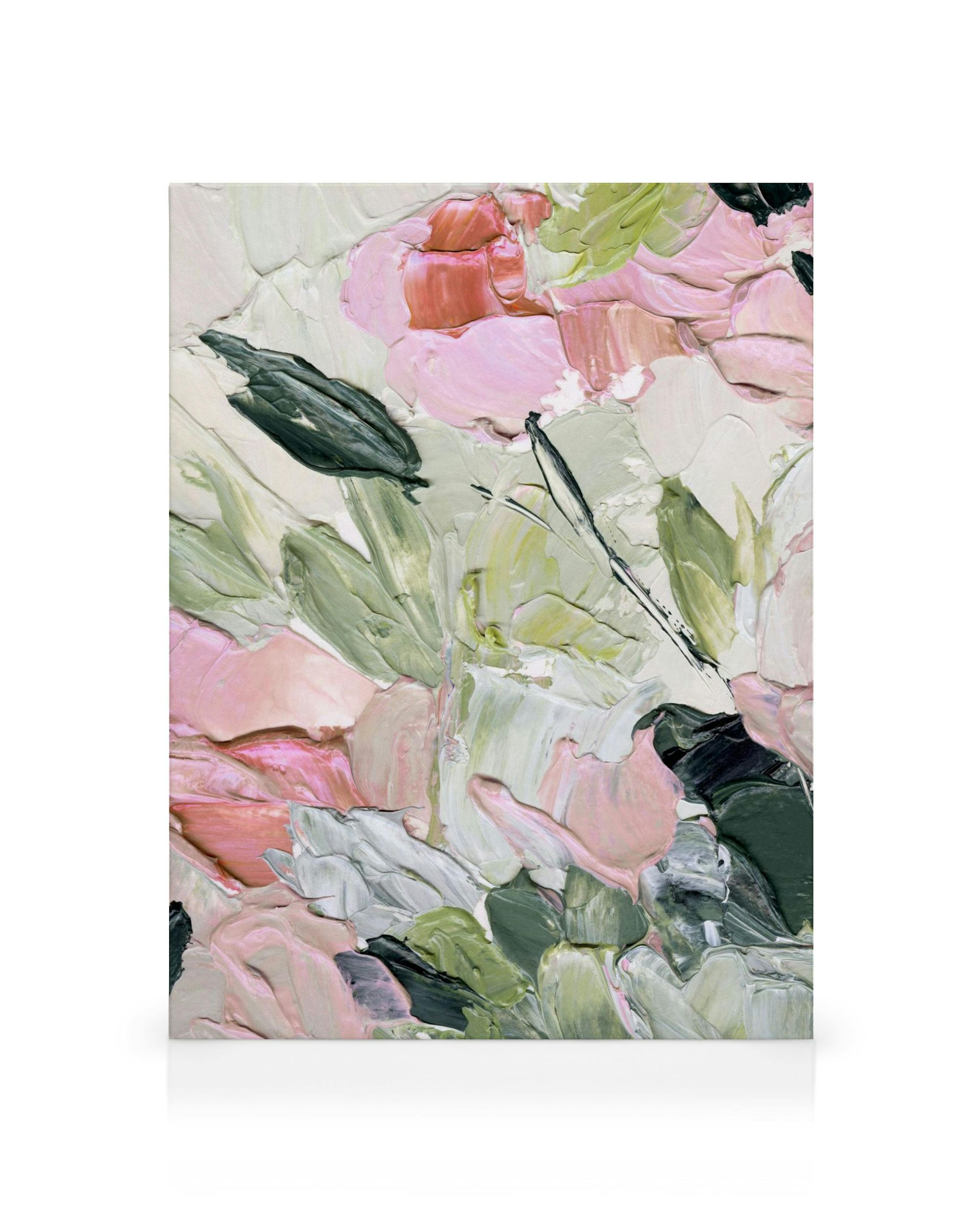 Canvas met abstracte bloemen in roze, groen, wit en zwart met dikke verfstreken.