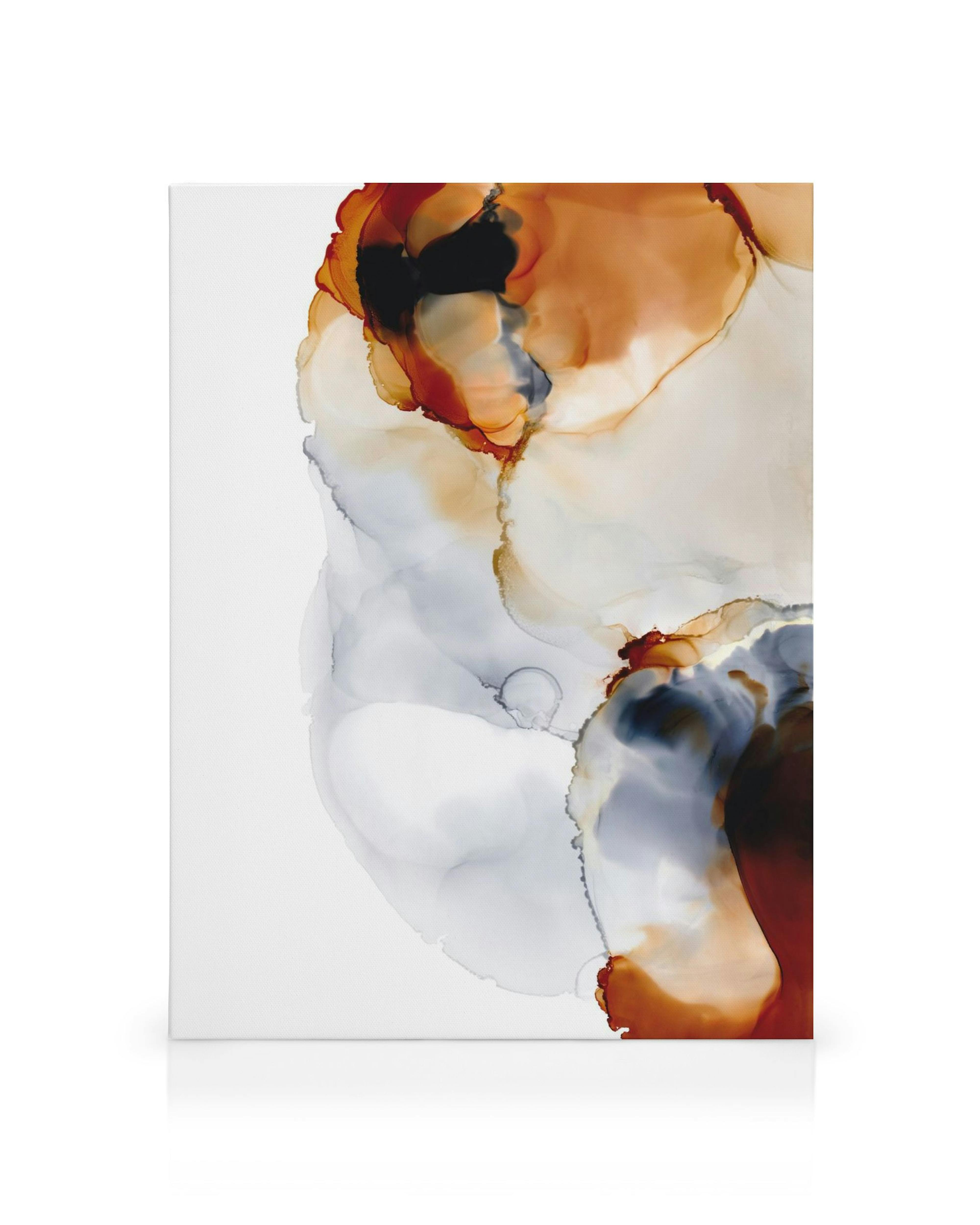 Abstrakte Farbflüsse in Braun, Orange und Grau auf weißer Leinwand, modernes Design.