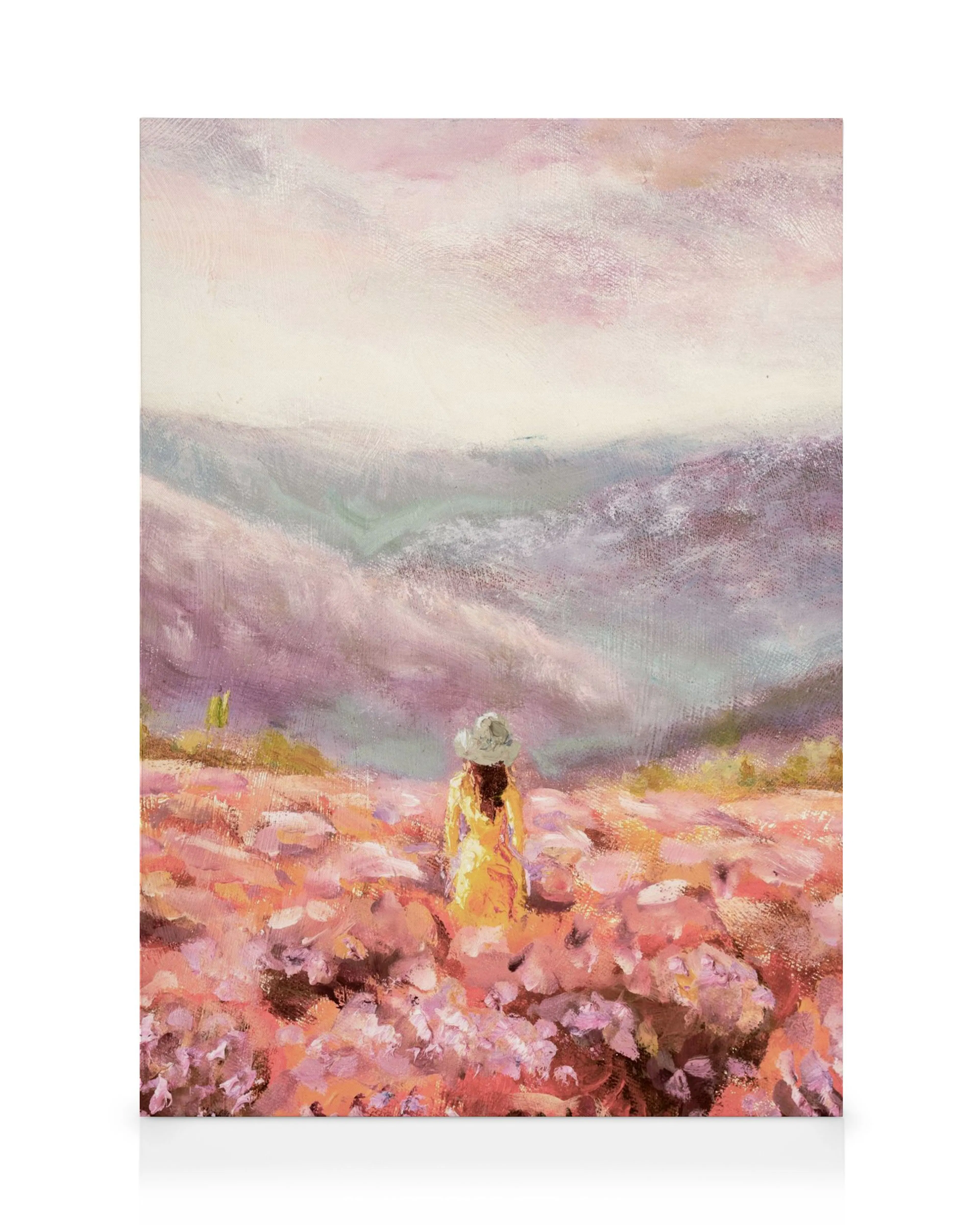 Impressionistisch canvas met persoon in roze bloemenveld onder dramatische roze-paarse lucht. Champ De Fleurs canvas.