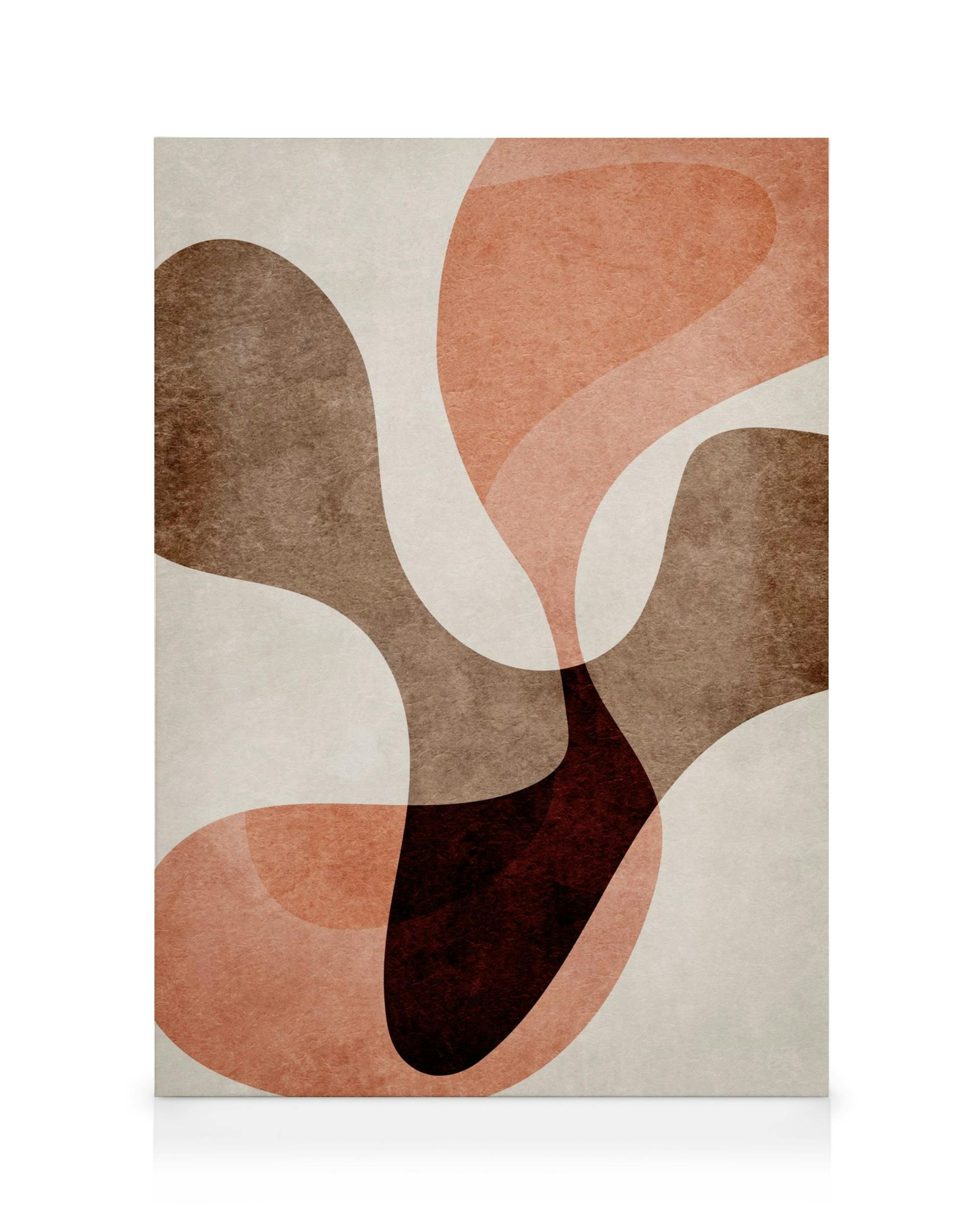 Stampa su tela astratta con forme organiche sovrapposte, texture marrone, beige e ruggine.
