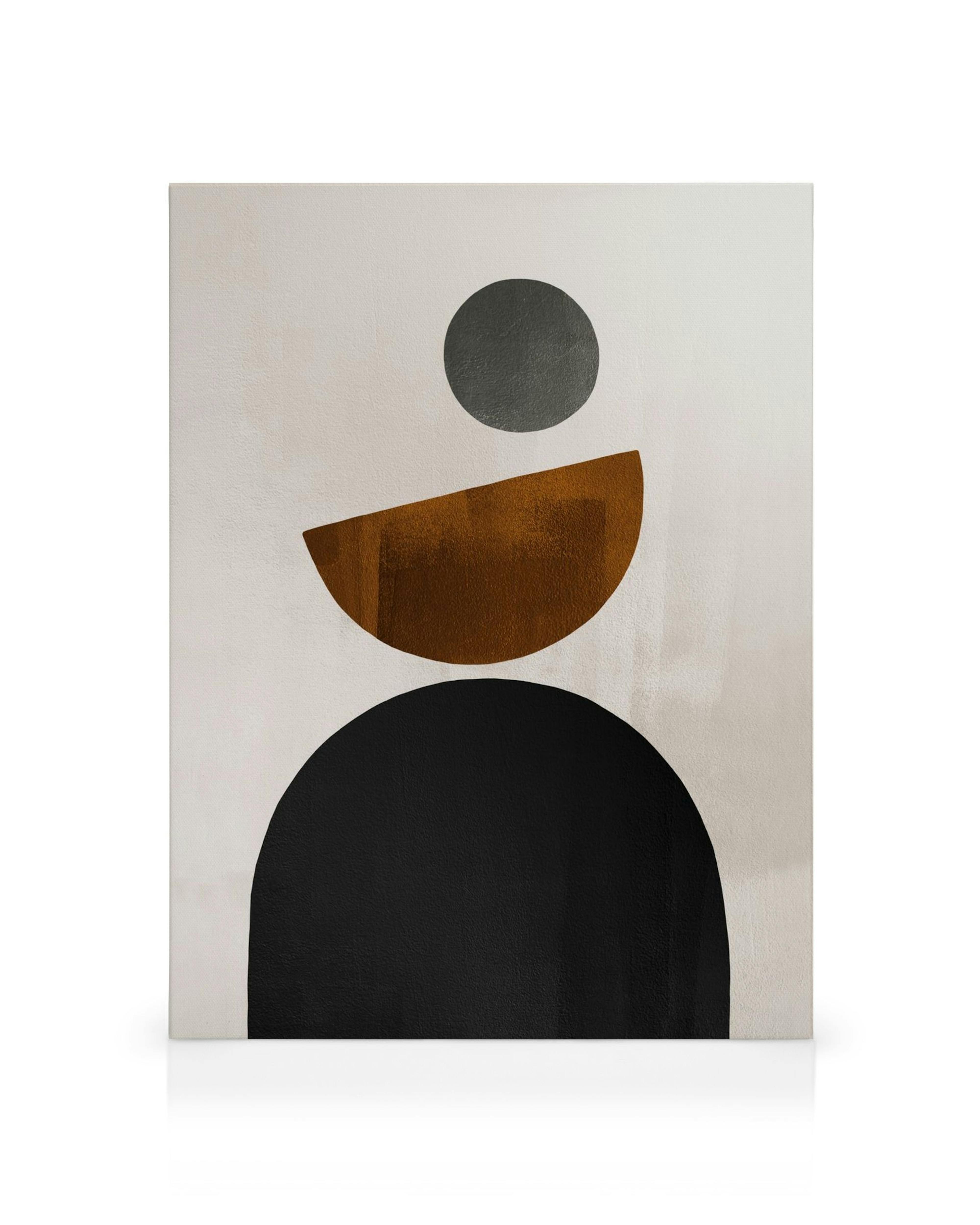Minimalistisch canvas met geometrische vormen in neutrale kleuren: zwarte boog, bruine halve cirkel, grijze cirkel.