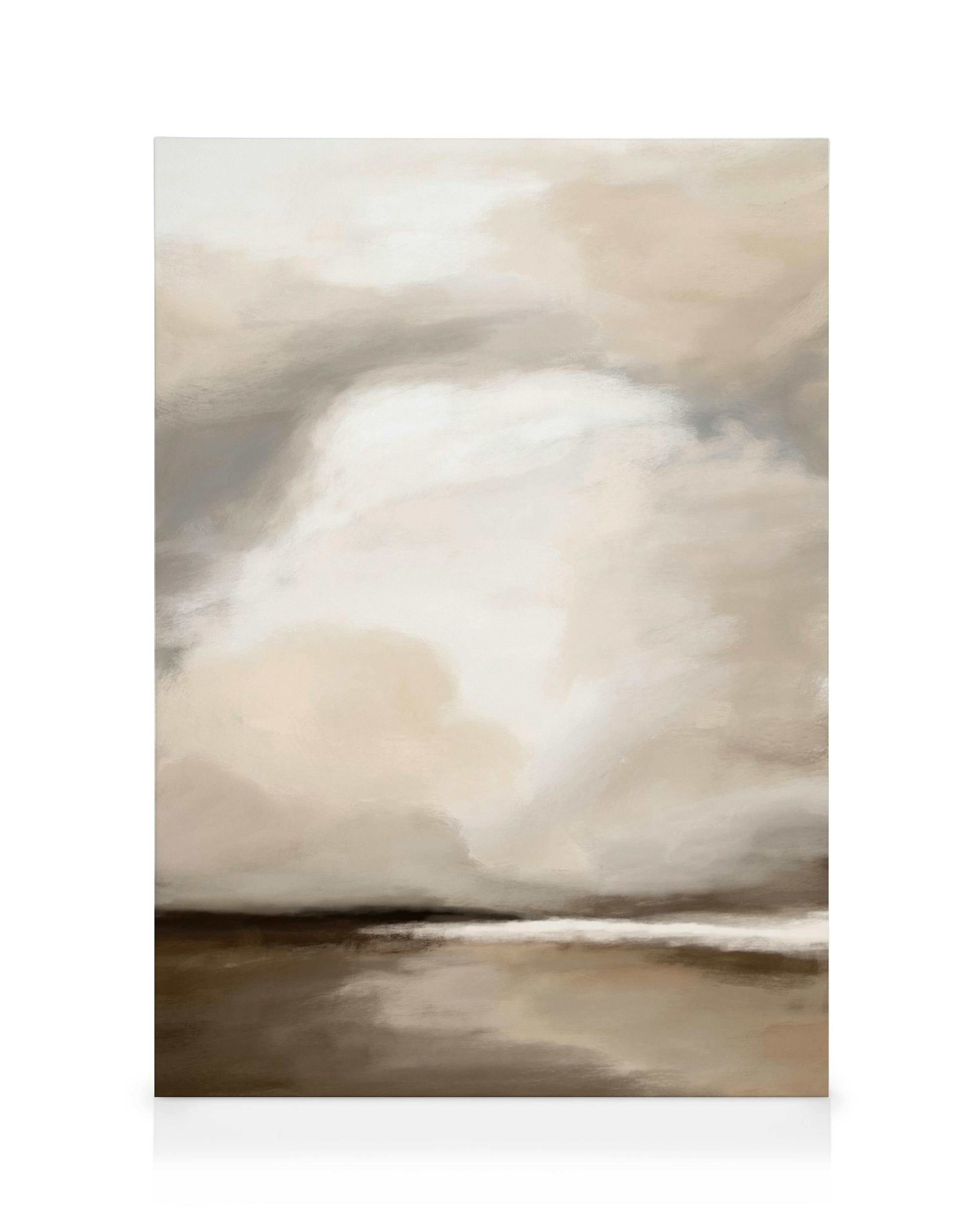 Lienzo abstracto de paisaje onírico con suaves nubes beige y blancas sobre una franja horizontal marrón.