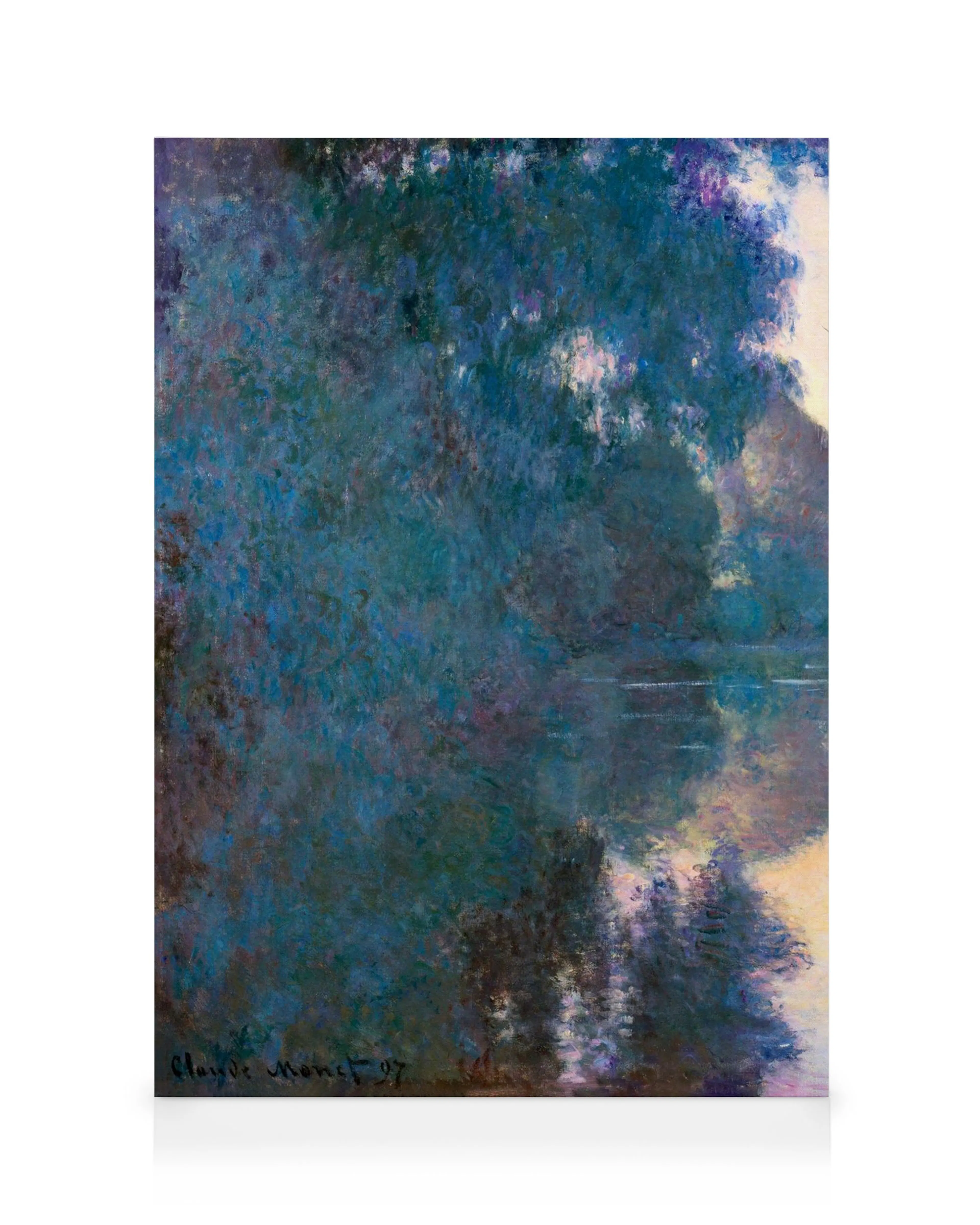Toile de Monet représentant le matin sur la Seine près de Giverny, avec des arbres bleus et violets se reflétant dans leau.