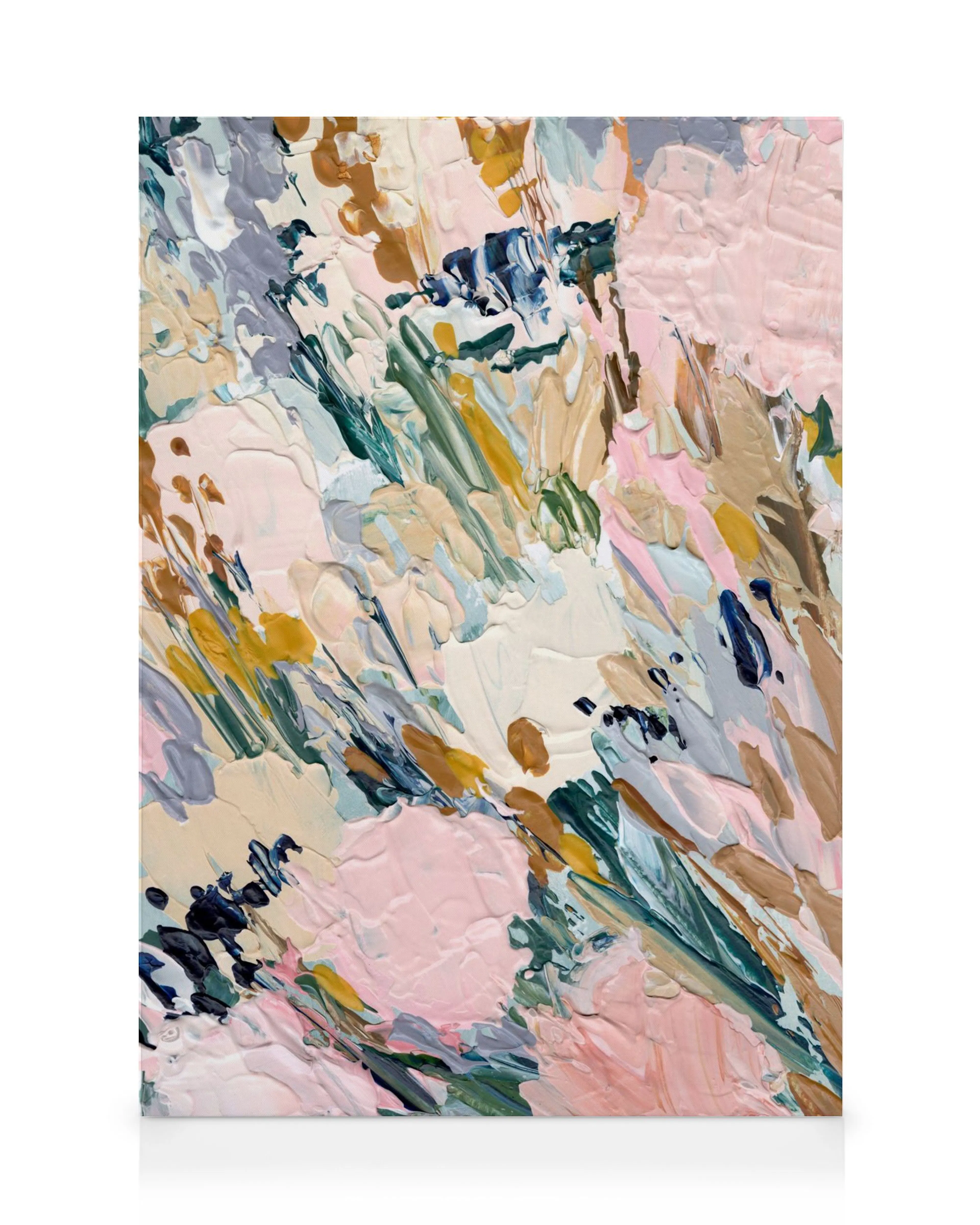 Abstraktes Leinwandbild mit strukturierten Pinselstrichen in Rosa, Grün, Braun und Weiß für moderne Wandkunst