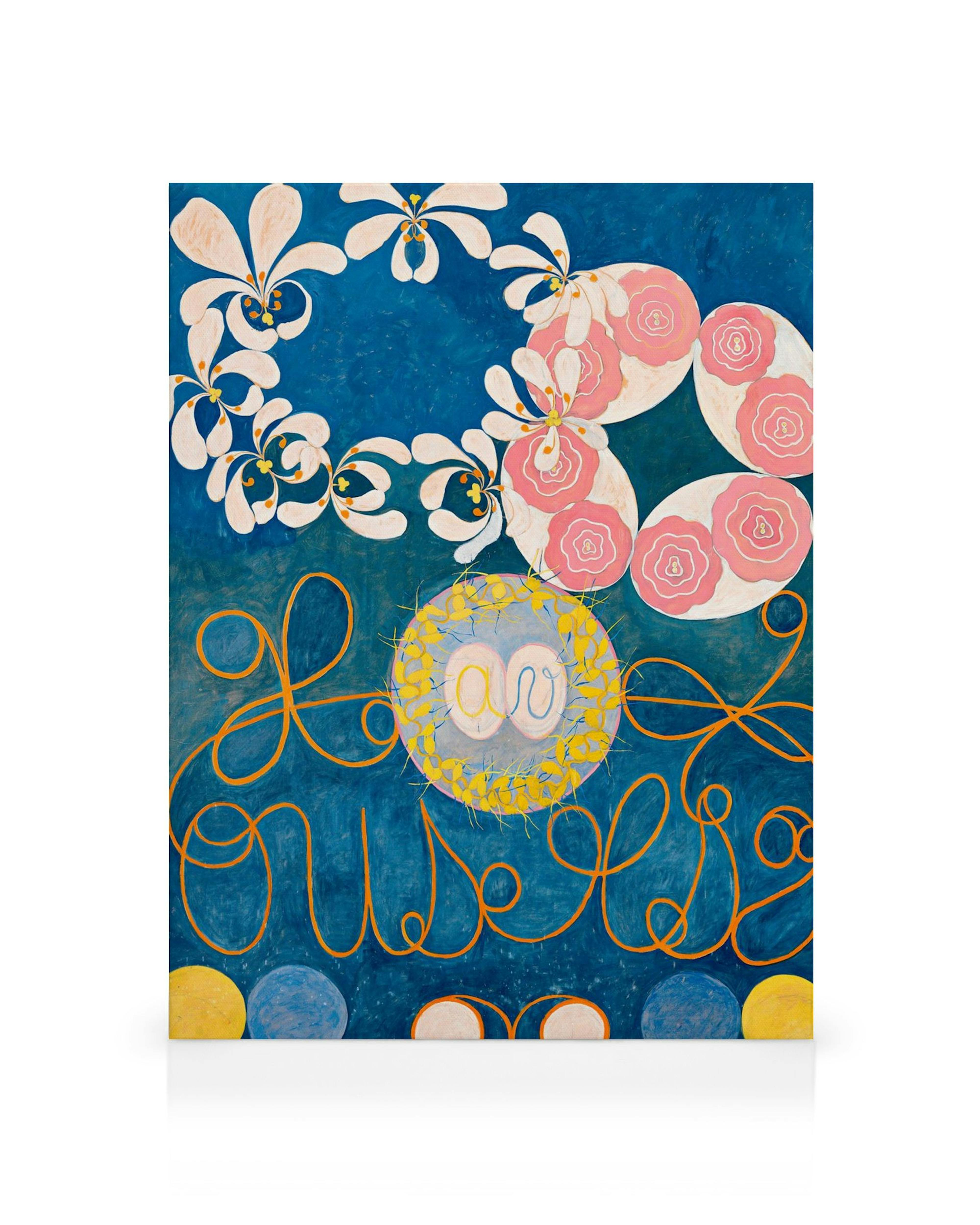 Obraz Hilmy af Klint: granatowe tło, różowe róże, białe kwiaty, złote linie, napis Am w centrum, abstrakcyjna sztuka.