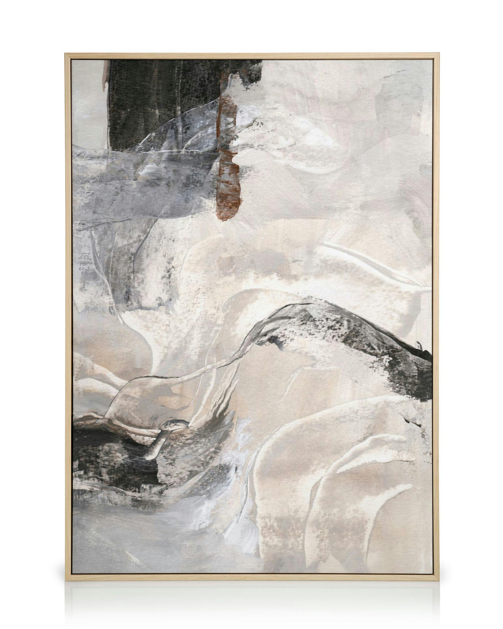 Abstrakt canvas med svepande former i grått, beige och vitt, med inslag av svart och brunt.