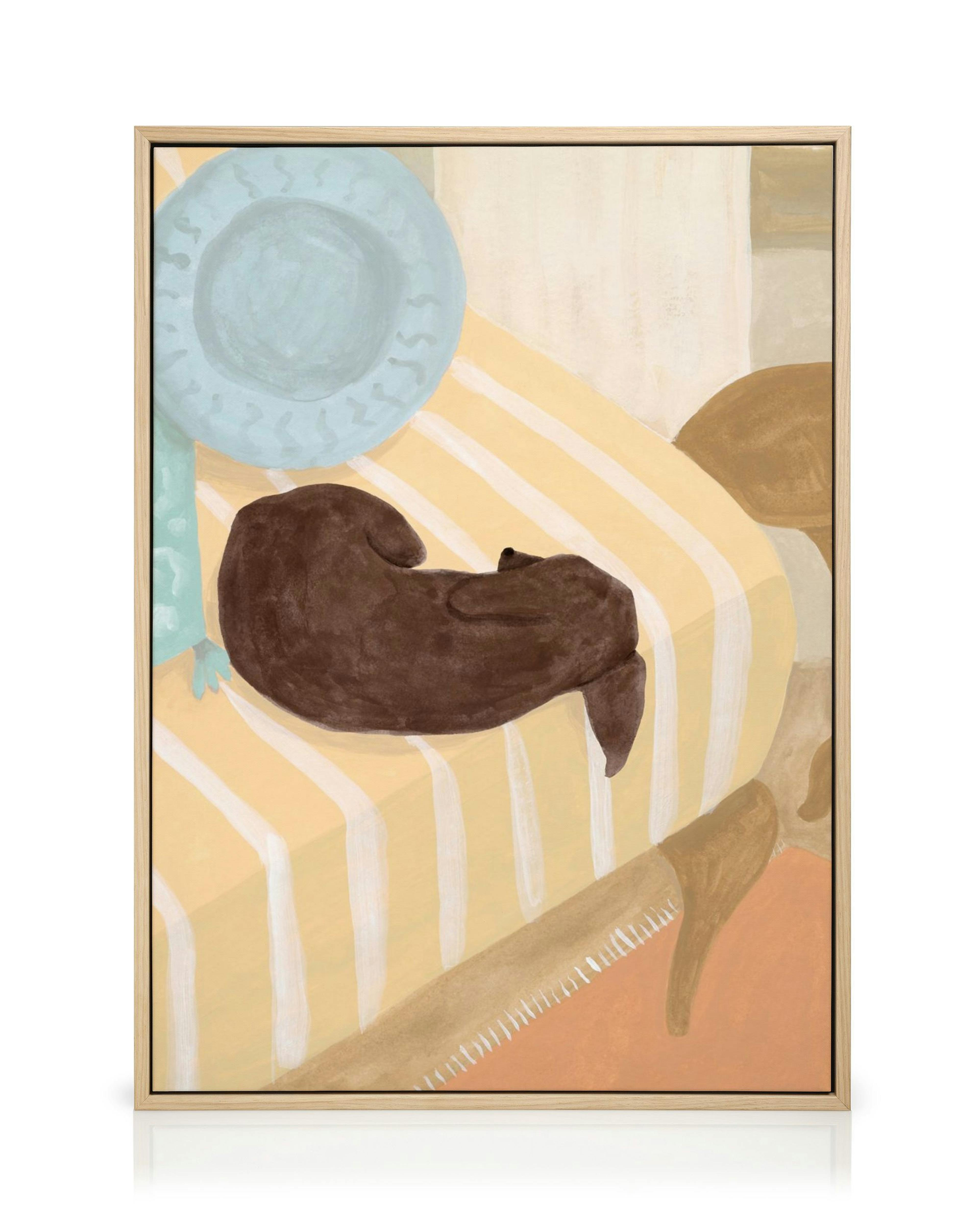 Καμβάς με σκύλο που κοιμάται κουλουριασμένος σε ριγέ κίτρινο και λευκό κρεβάτι, δίπλα σε μπλε πιάτο.