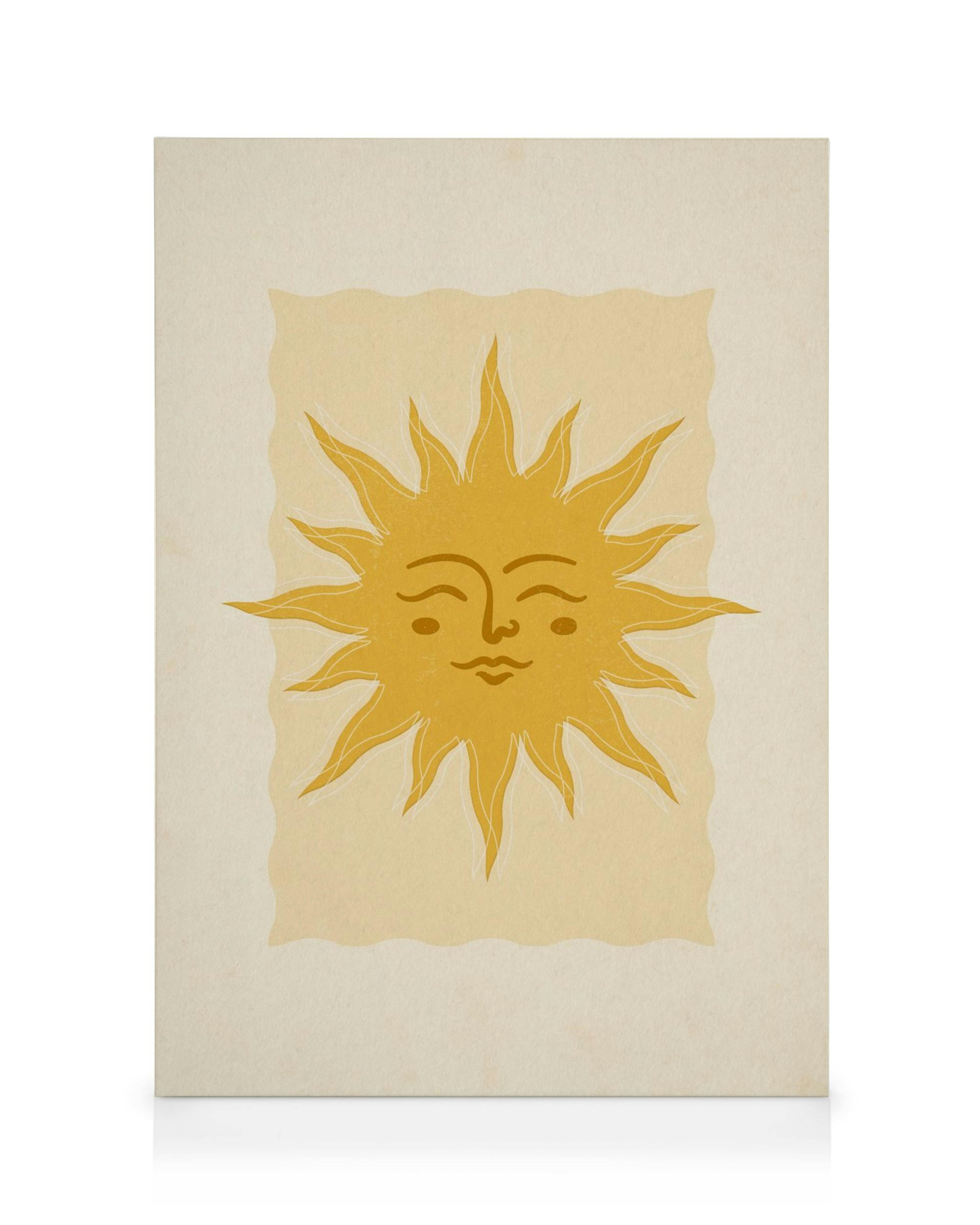 Leinwandbild mit einer lächelnden goldenen Sonne im Boho-Stil auf beigem Hintergrund.