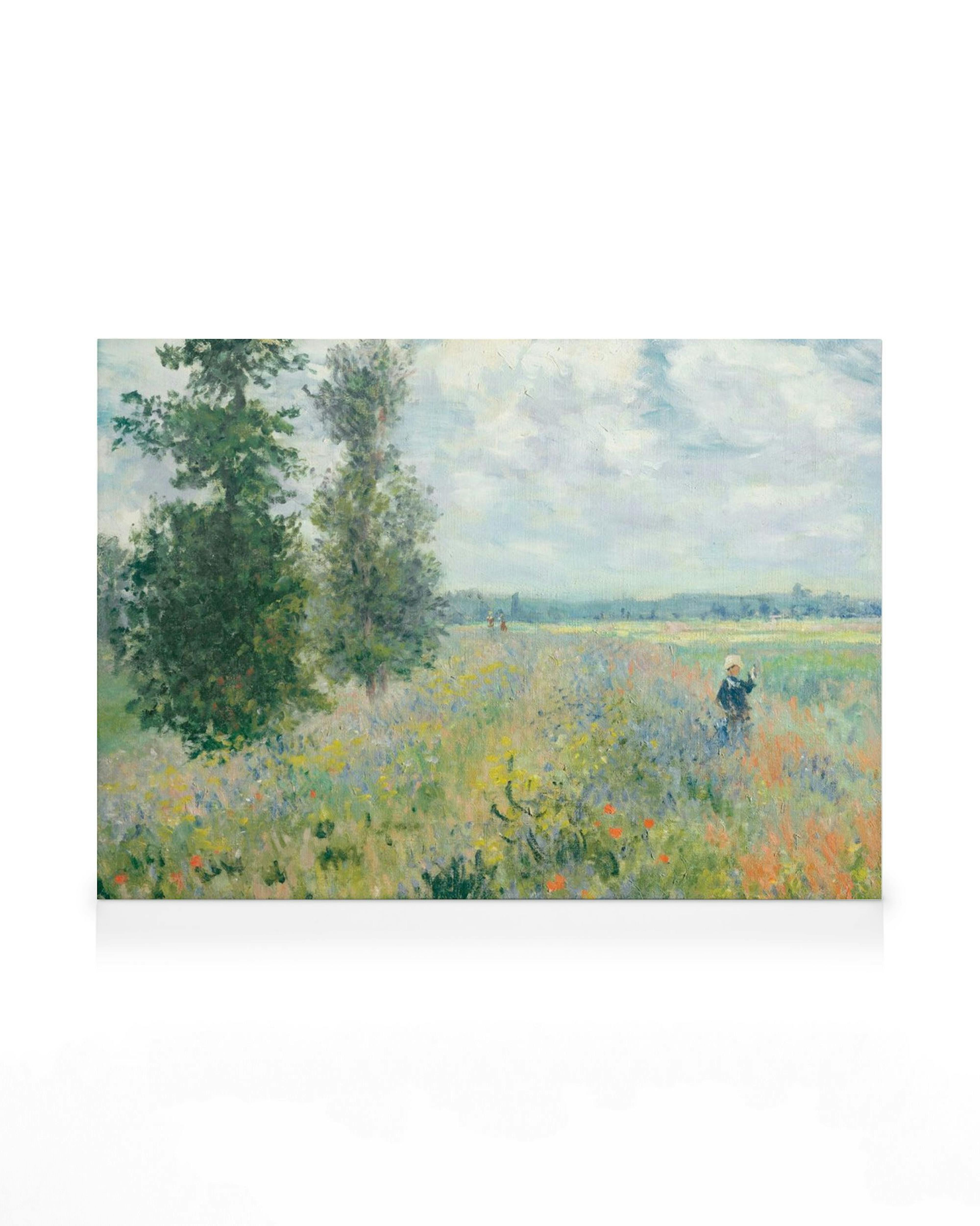Stampa su tela di un dipinto impressionista di un campo fiorito con due alberi e una persona in lontananza.