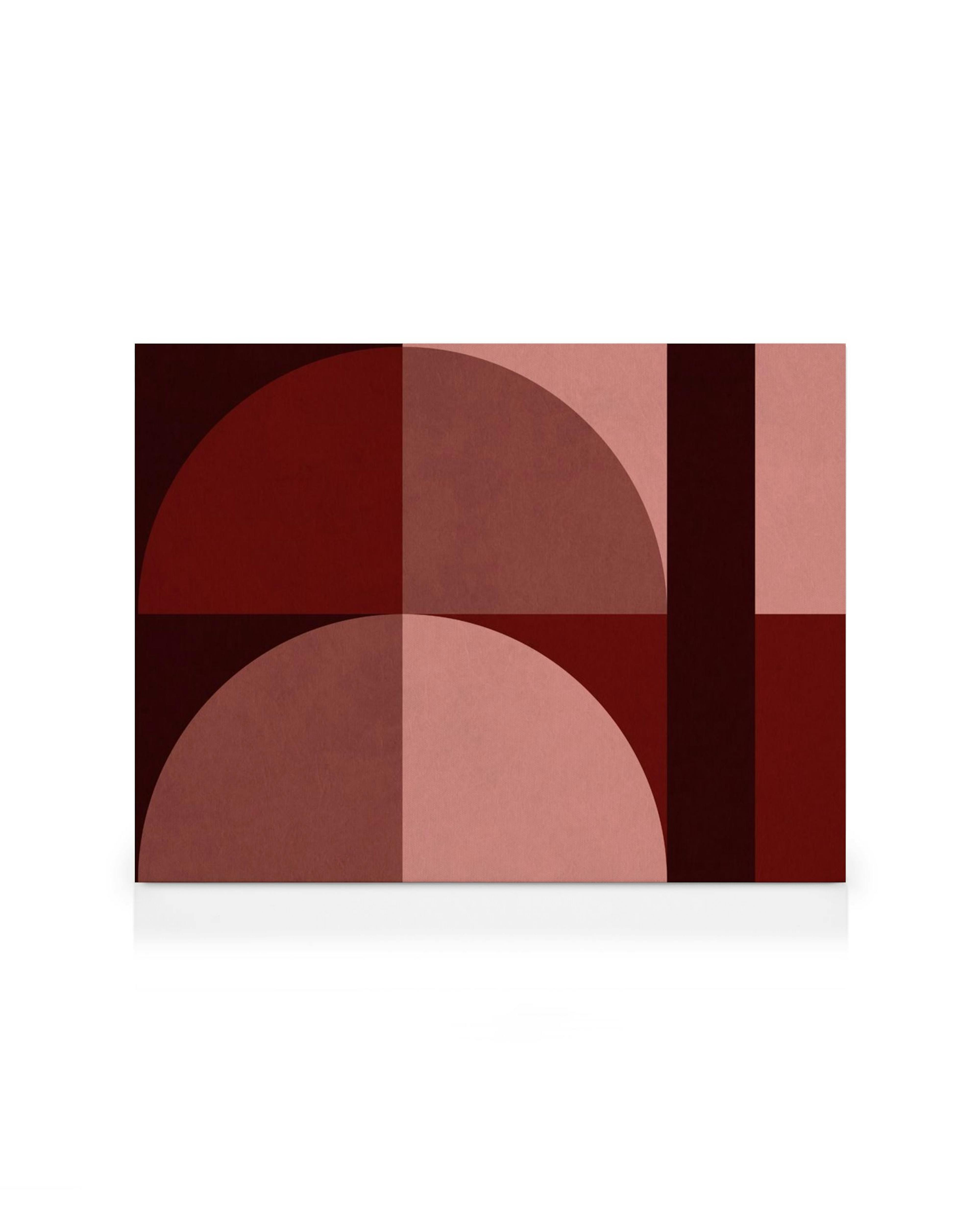 Lienzo de arte geométrico en tonos de rojo, con formas de semicírculos y rectángulos, textura sutil.