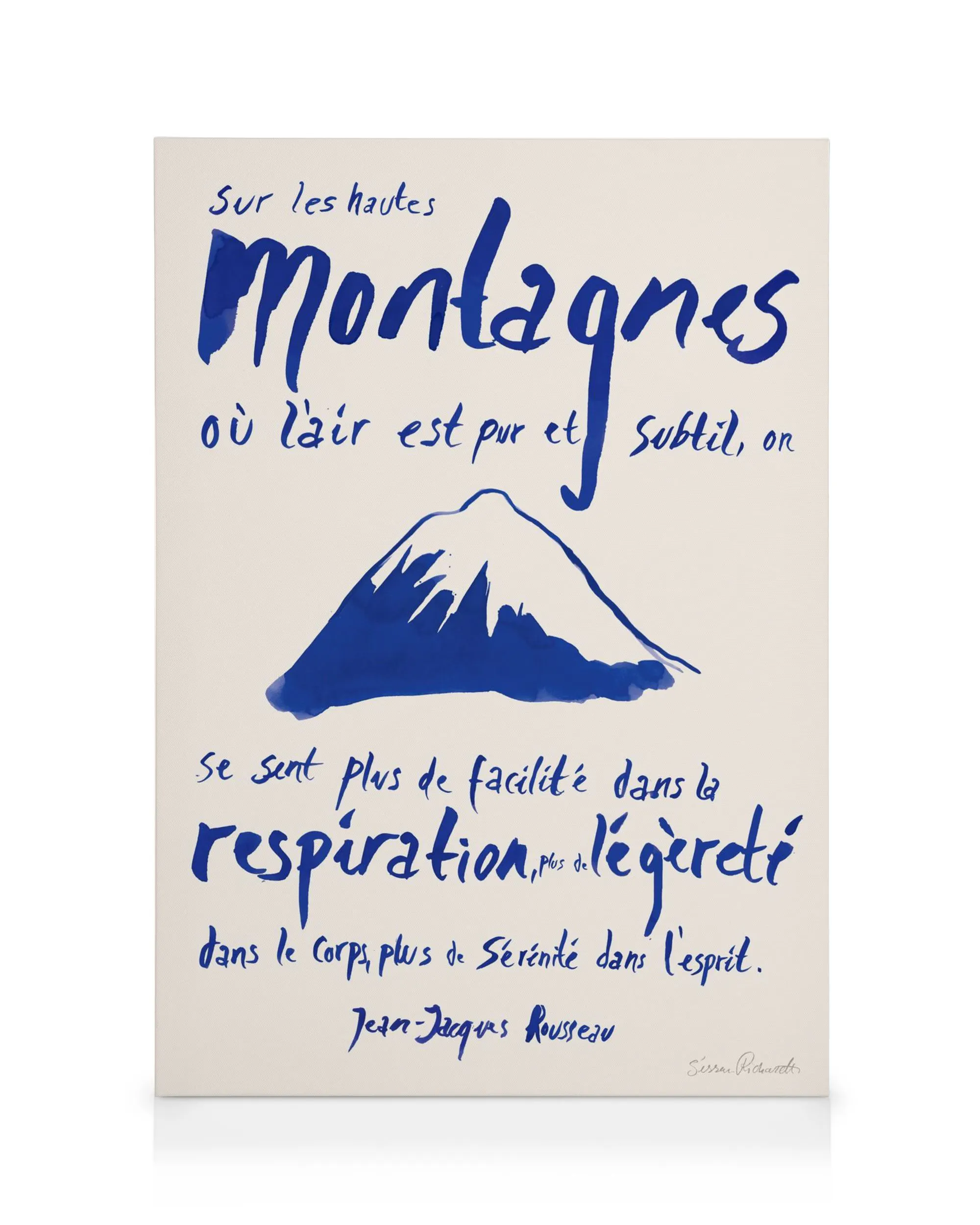 Toile avec une illustration de montagne bleue et du texte typographie en français, dont le mot Montagnes est écrit en grand.