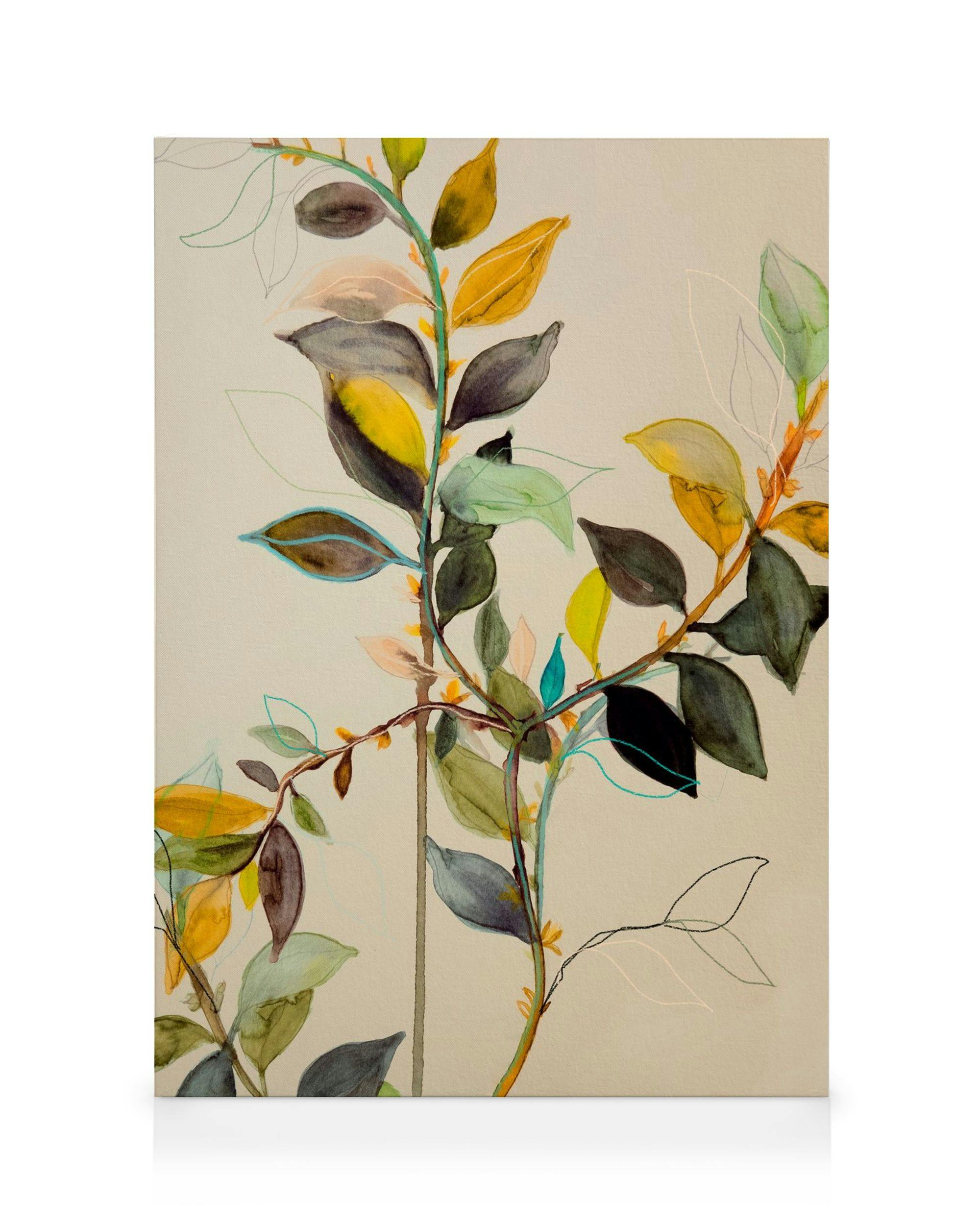 Toile botanique avec grandes feuilles et brindilles vertes, jaunes, noires et orange sur fond beige clair