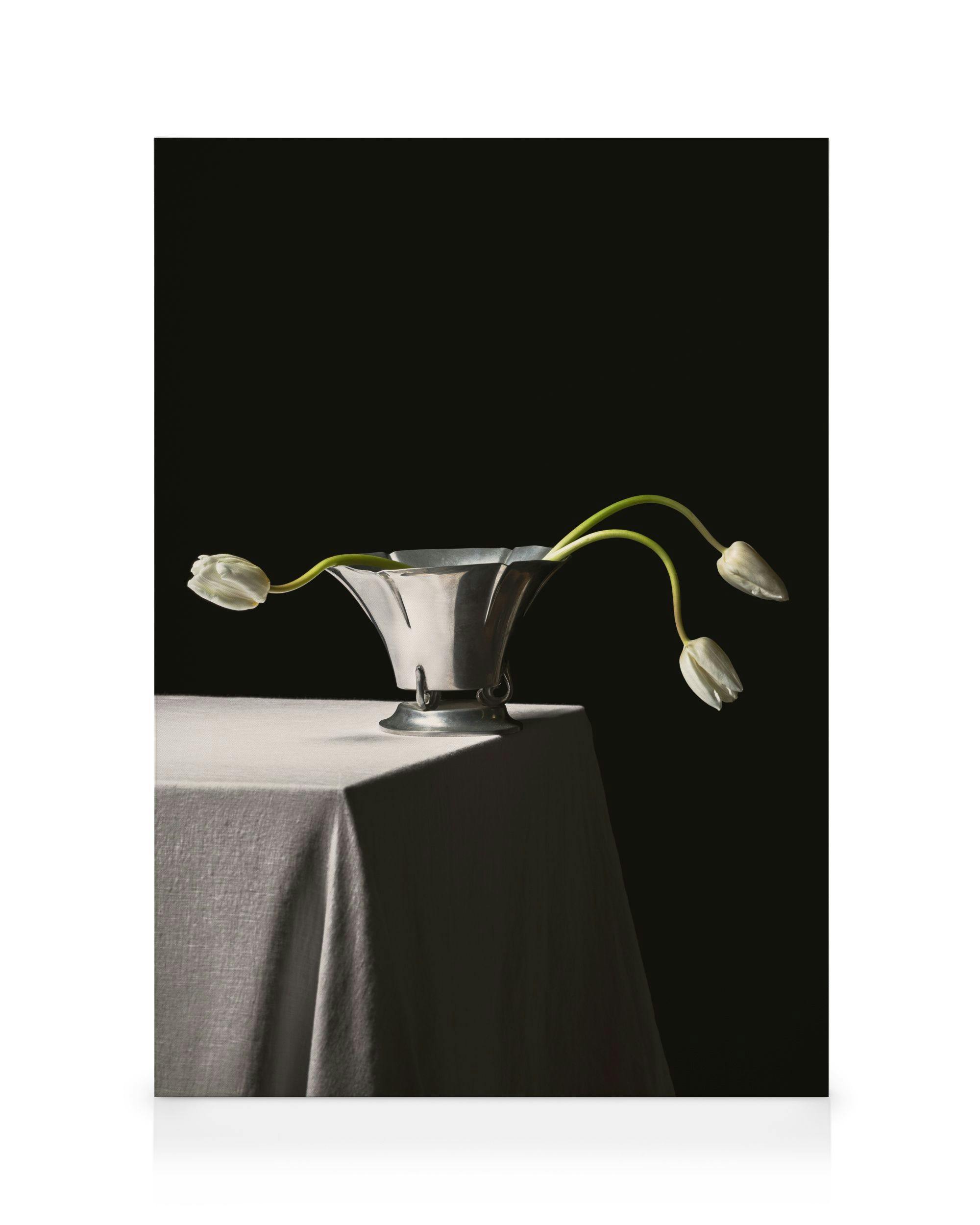 Canvas Prints The Vase Canvas print (50x70 cm - Oak Frame)
