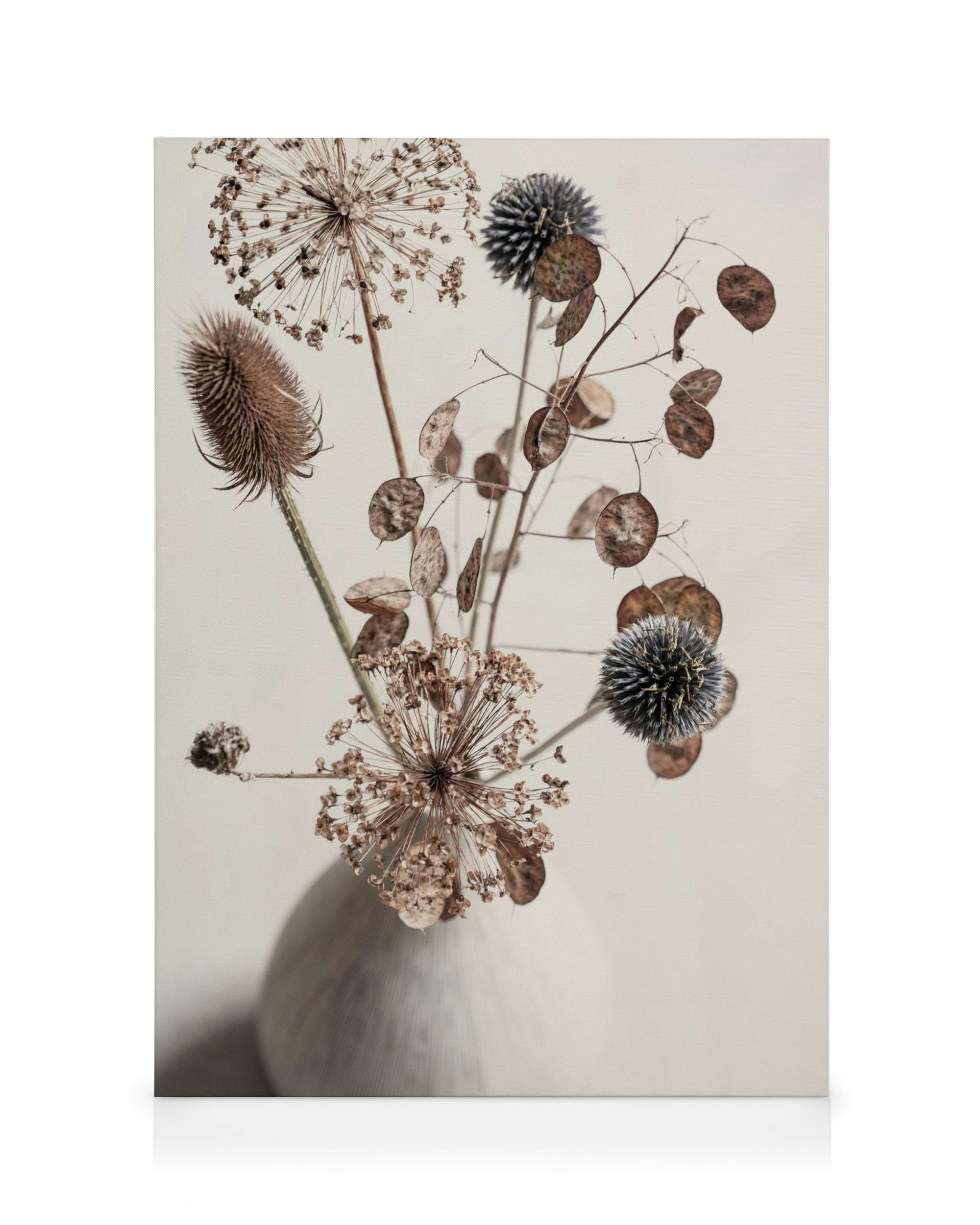 Canvas Prints Delicate Boquet Canvas print (50x70 cm - Oak Frame)