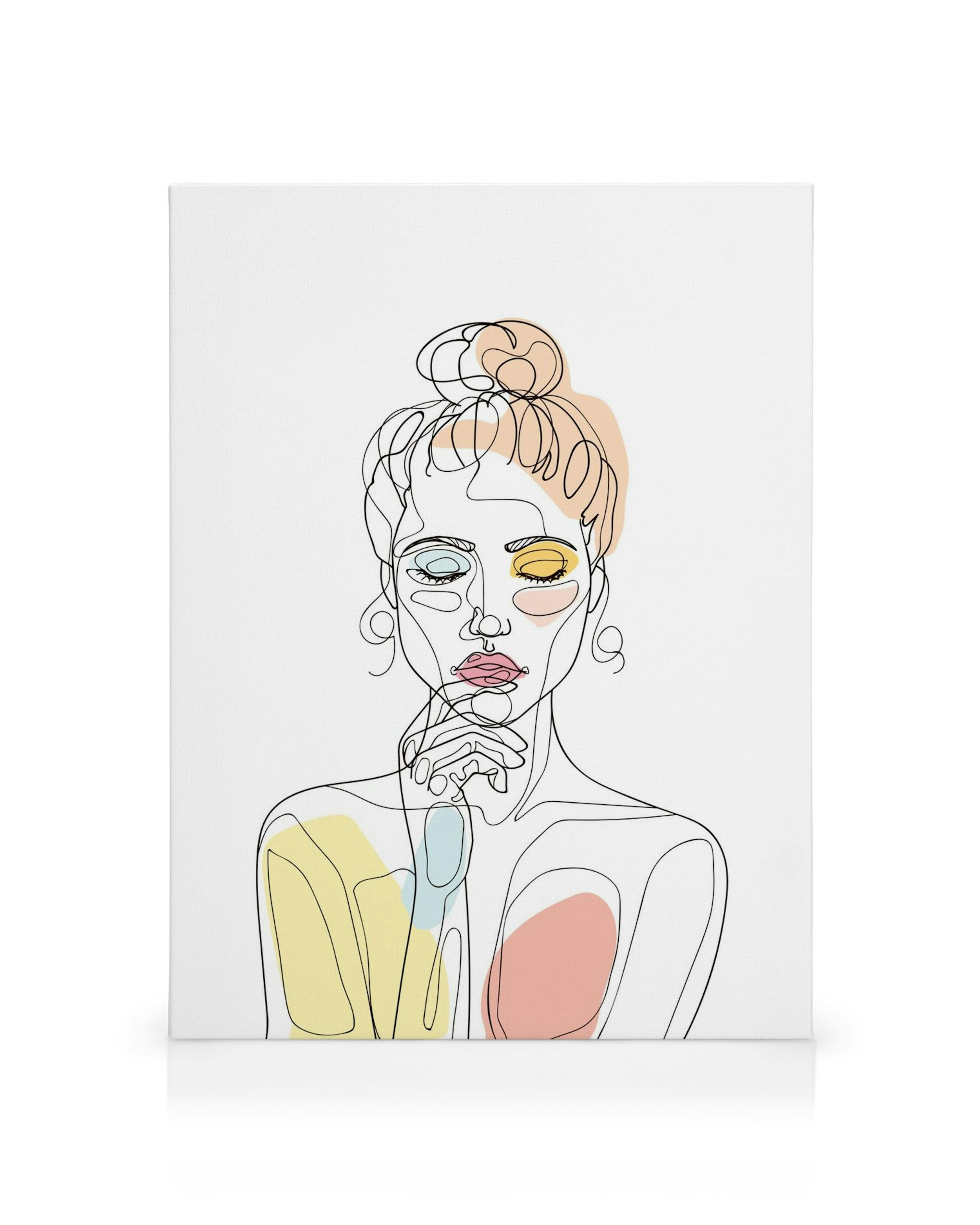 Toile abstraite dun visage de femme avec chignon, typographie noir et formes colorées, tons pastel.