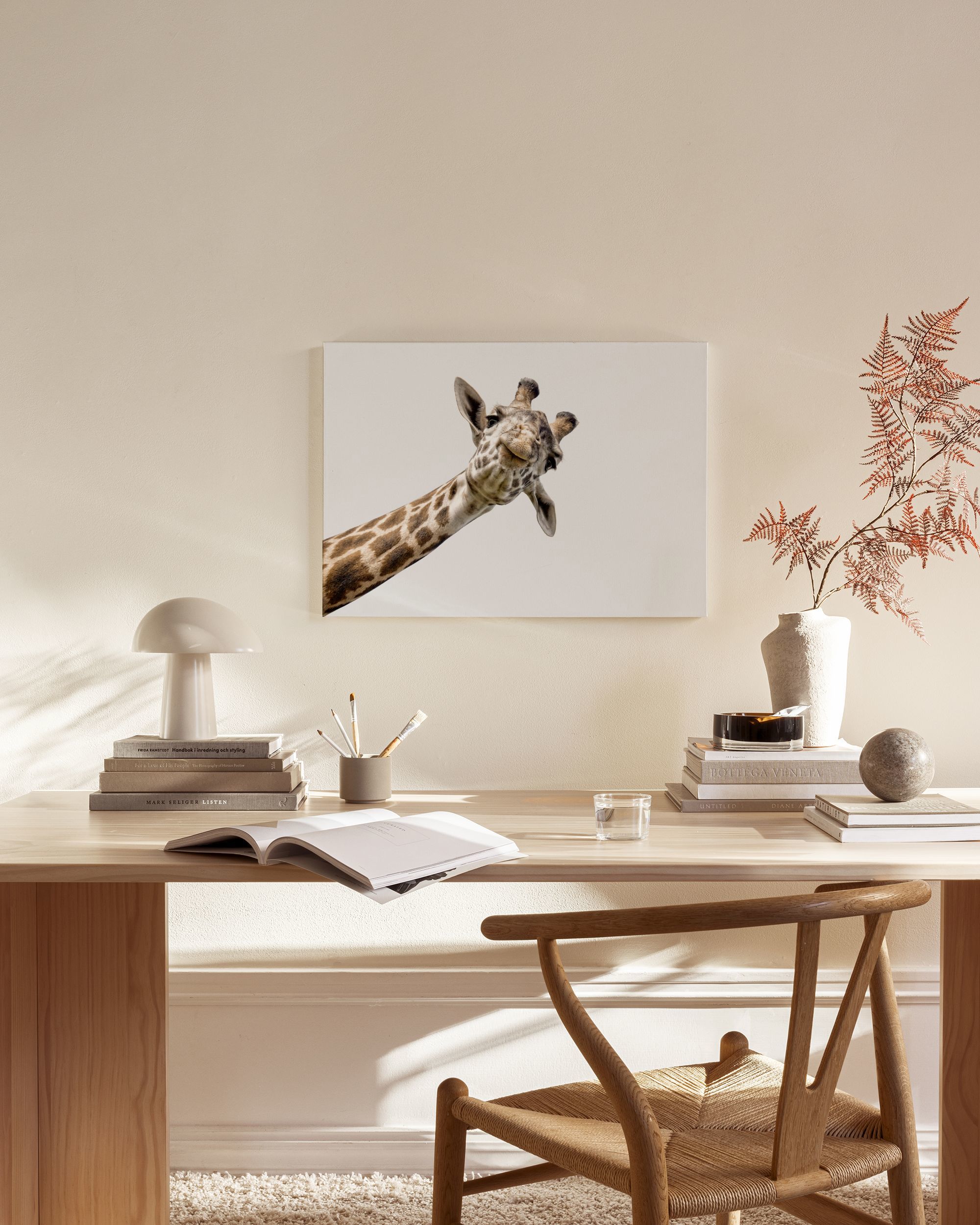 Curious Giraffe Canvas Print – Animal Wall Art | Desenio UK