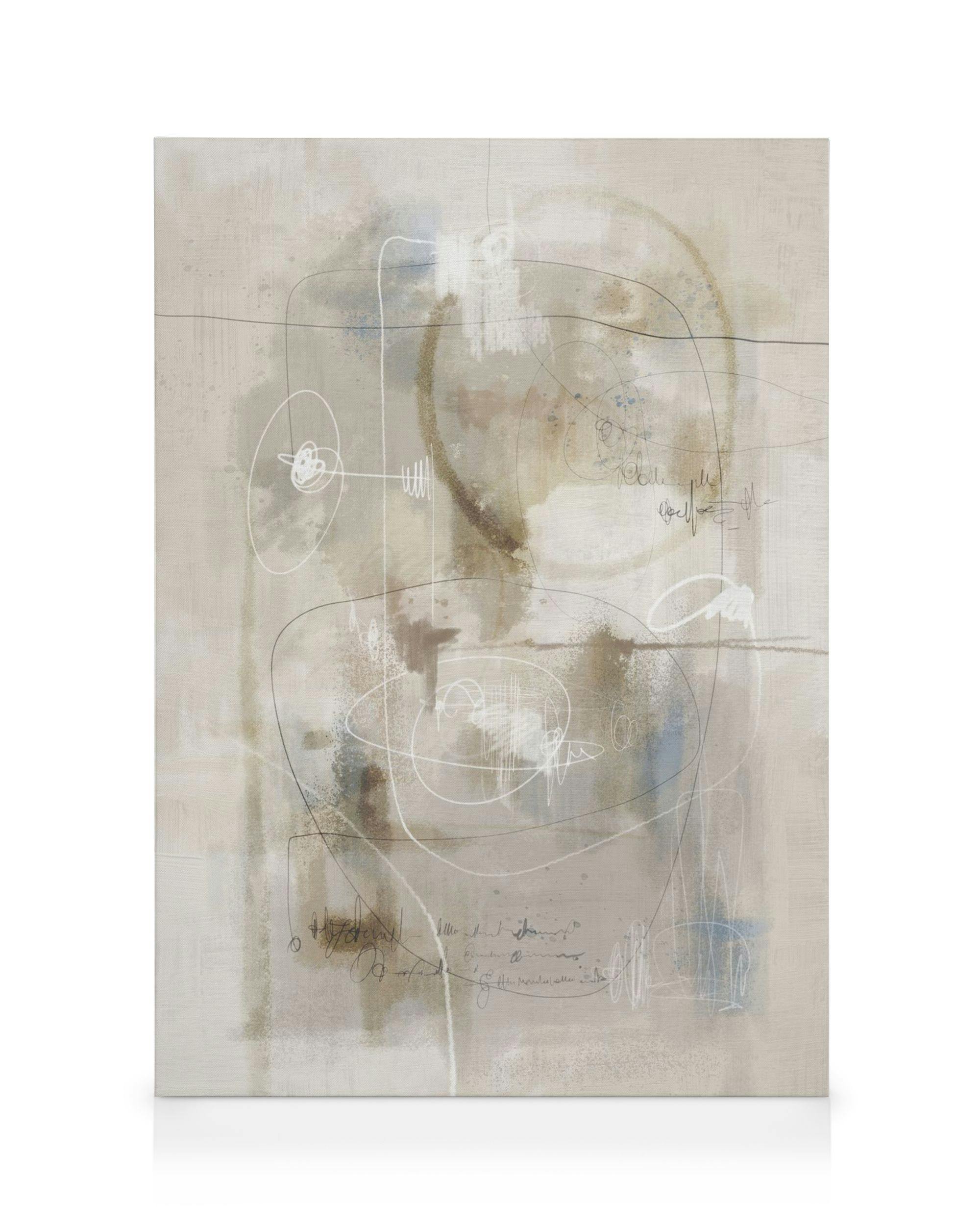 Tela abstrata bege com marcas em marrom, branco e azul, rabiscos e texto cursivo para decoração de parede.