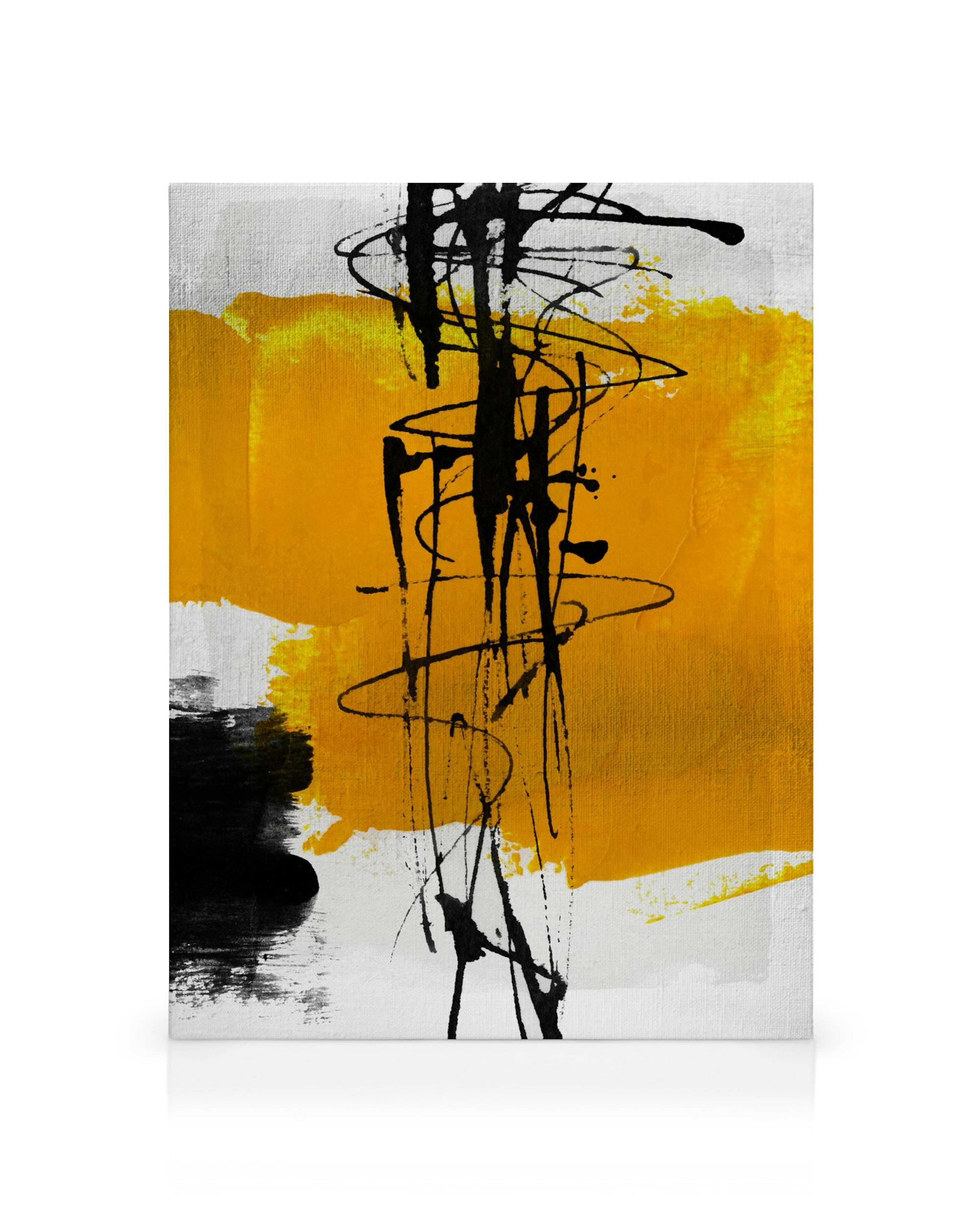 Keltainen abstrakti kanvaasi mustilla roiskeilla ja valkoisilla pystysuorilla siveltimenvedoilla.