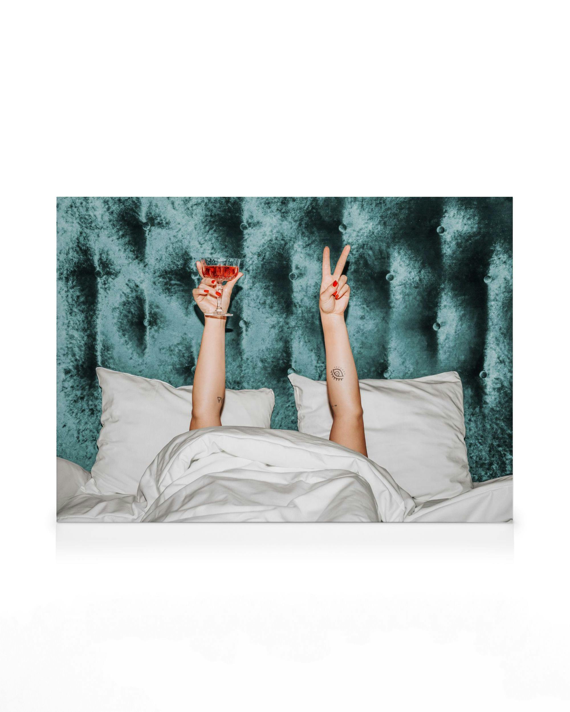 Cocktails In Bed Toile (30x40 cm)  Photographies
