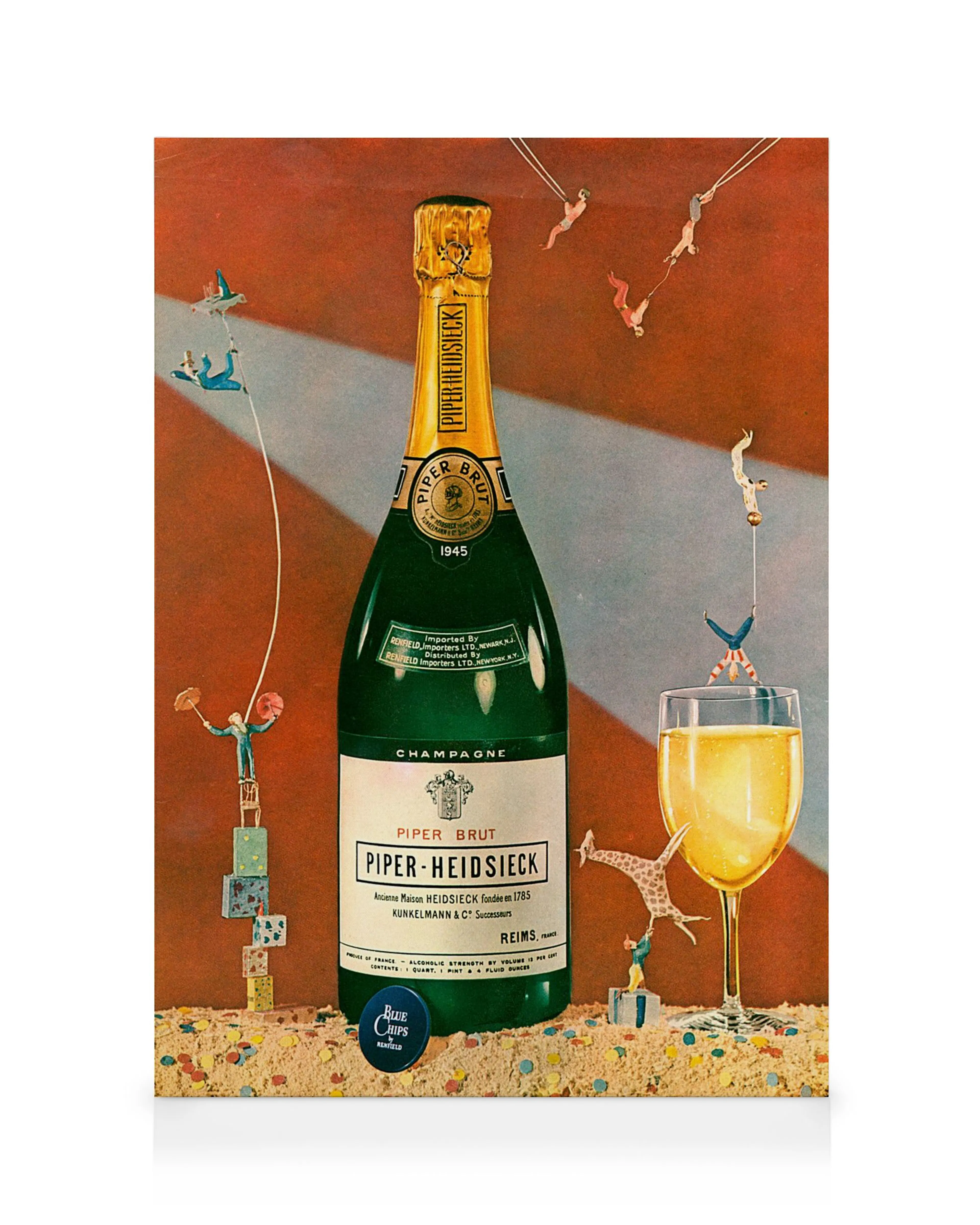 Vintage Champagne Piper Heidsieck fľaša a pohár s akrobatmi na retro obraze.