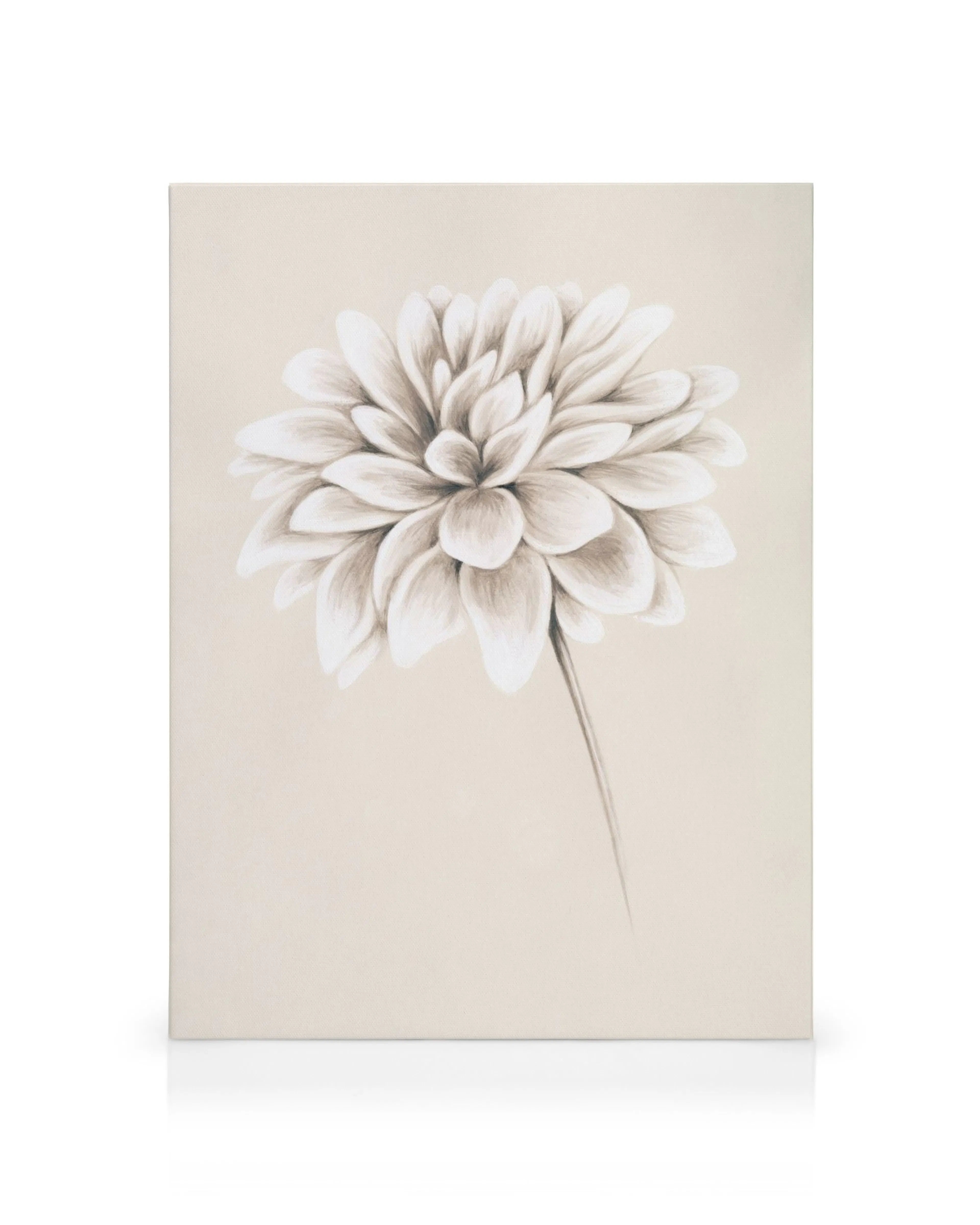 Stampa su tela con dahlia dipinta a mano, toni neutri beige e grigi, petali stratificati, arte floreale elegante.