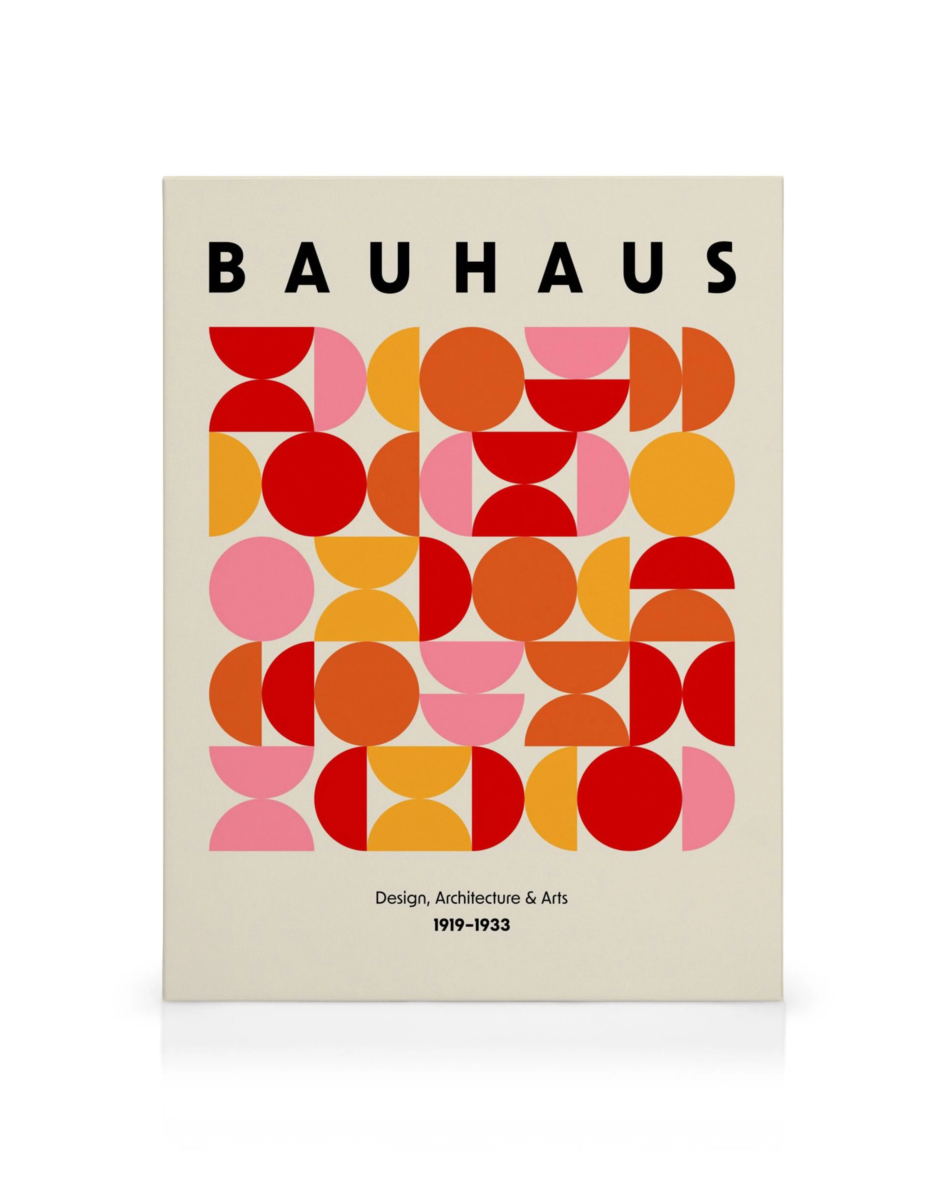 Toile Bauhaus avec des formes géométriques rouges, roses, oranges et jaunes sur fond beige, et typographie Bauhaus