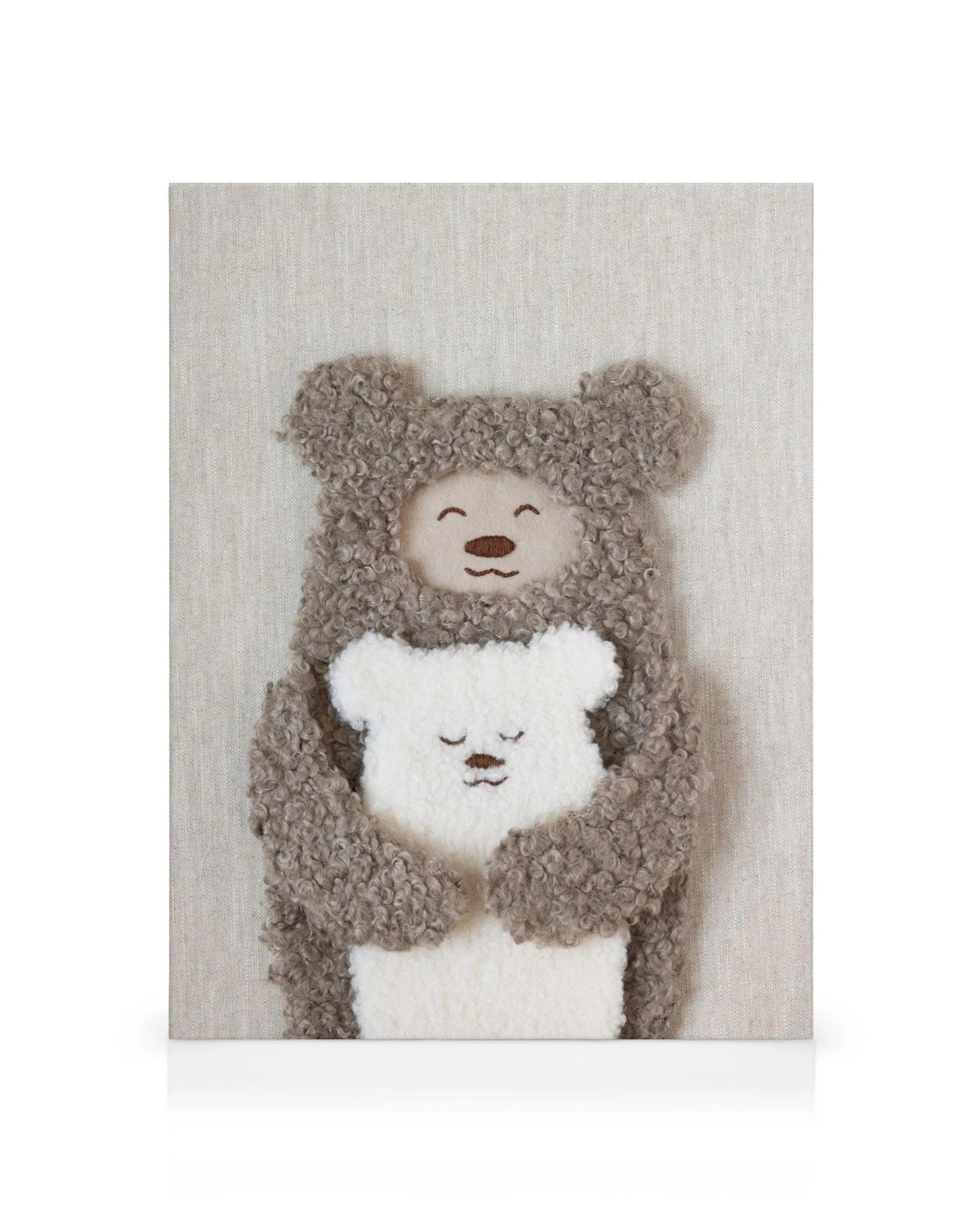 Tela decorativa com dois ursos fofos, um castanho encaracolado e outro branco, a abraçarem-se carinhosamente. Arte de parede inf