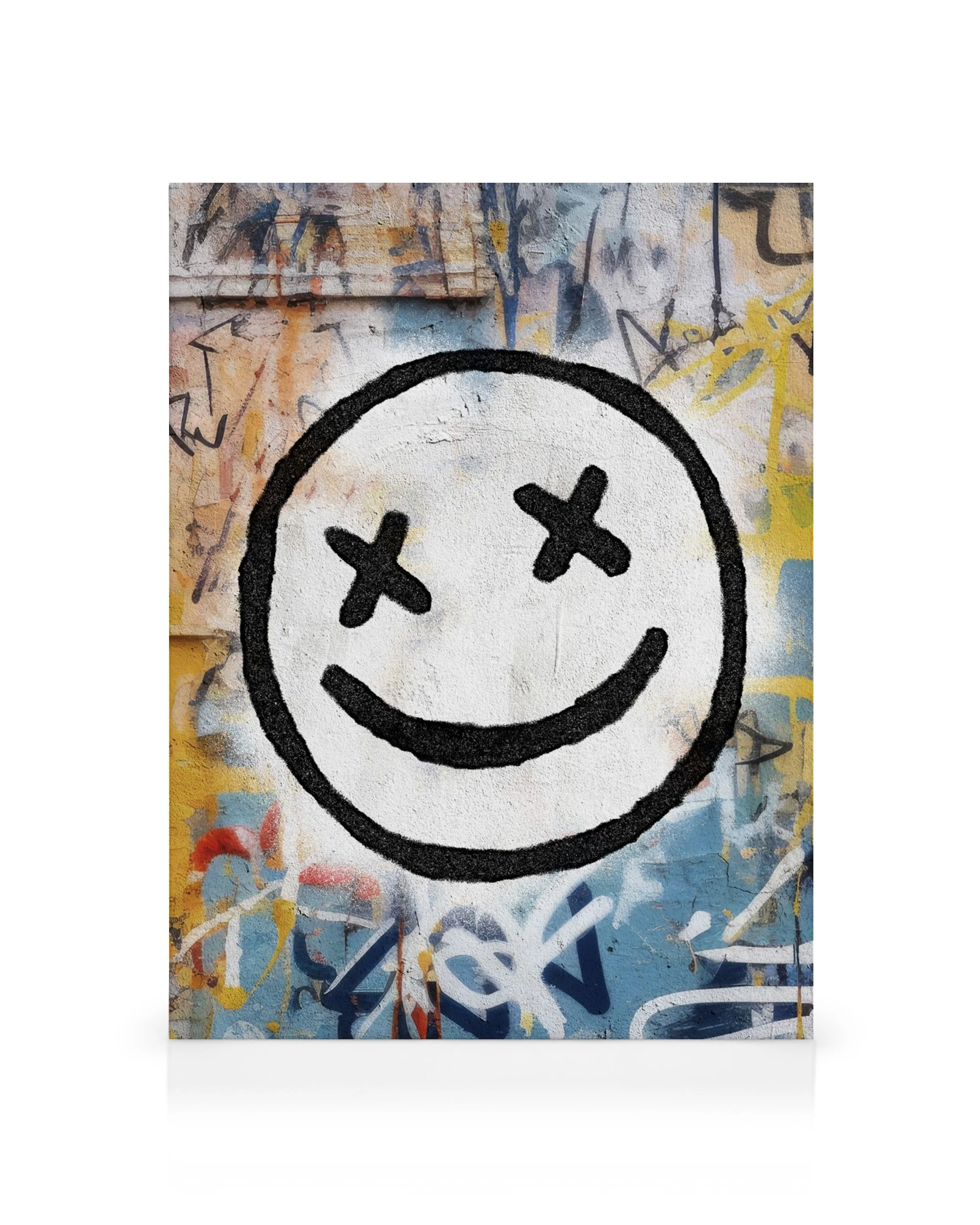 Faccia sorridente graffiti bianca con occhi a X e bocca curva su sfondo colorato e texture