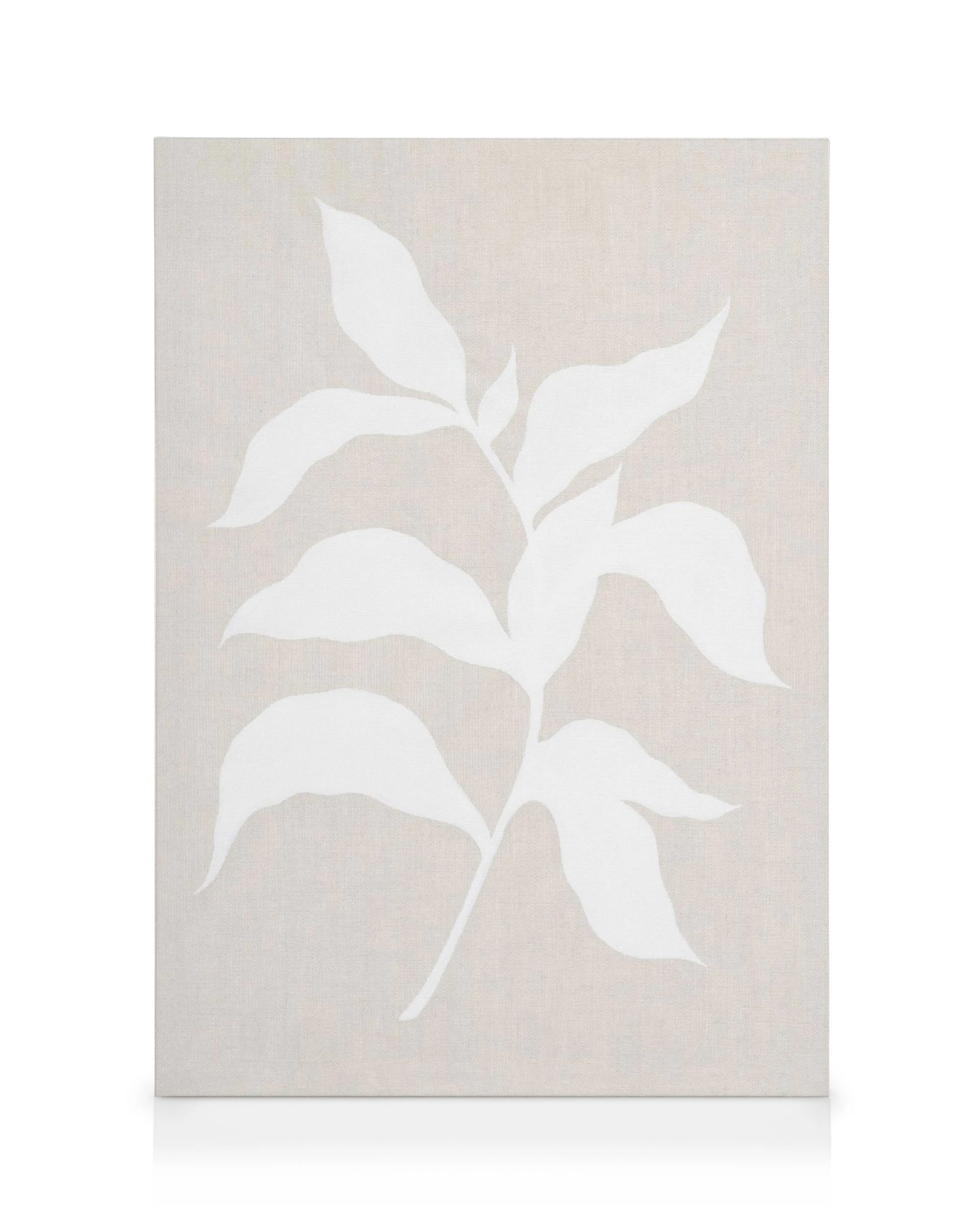 Lienzo Soft Branch, hojas botánicas blancas sobre fondo beige tejido, arte mural relajante.