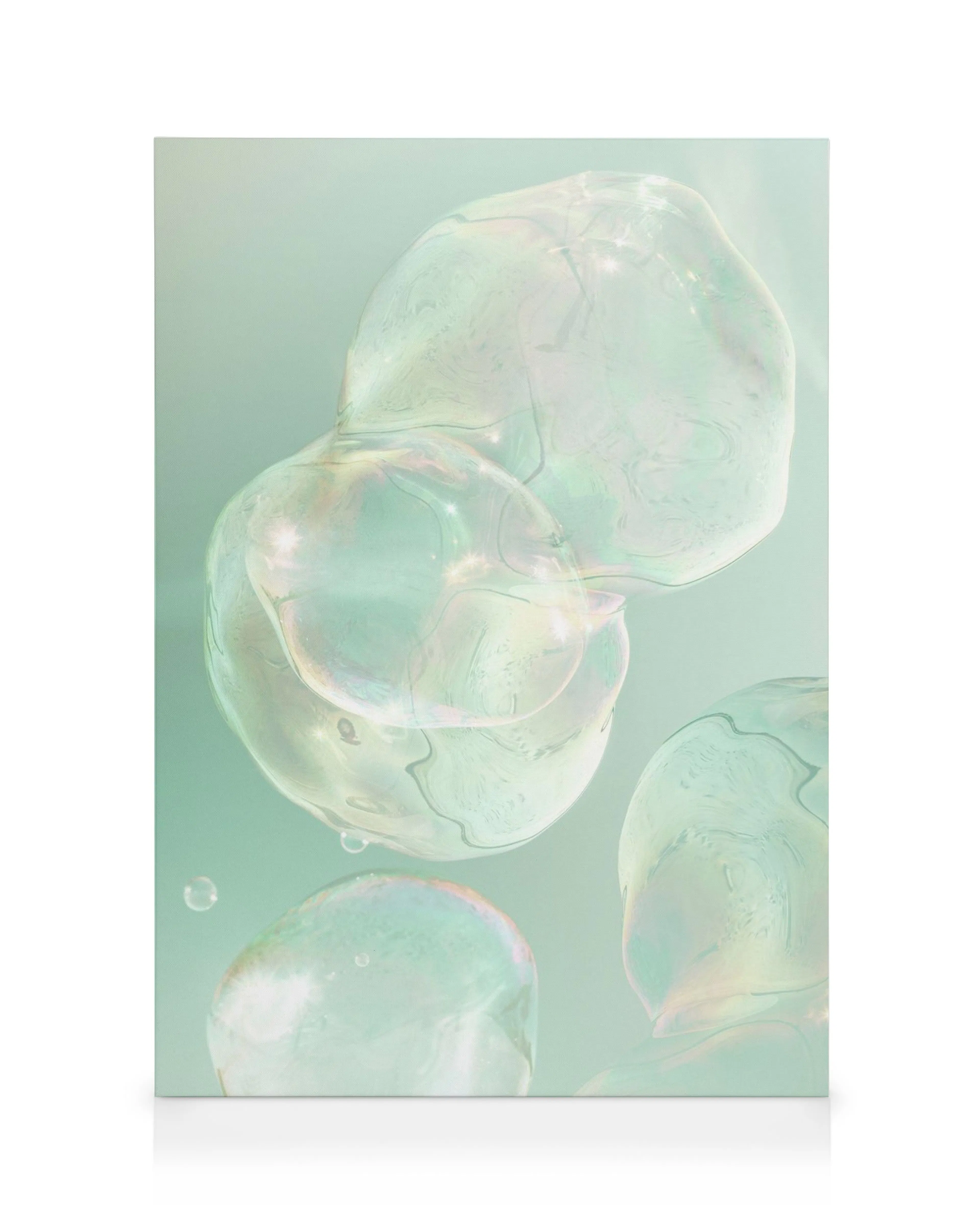 Stampa su tela con bolle iridescenti rosa, verdi e blu su sfondo verde tenue. Arte moderna per decorazioni murali.