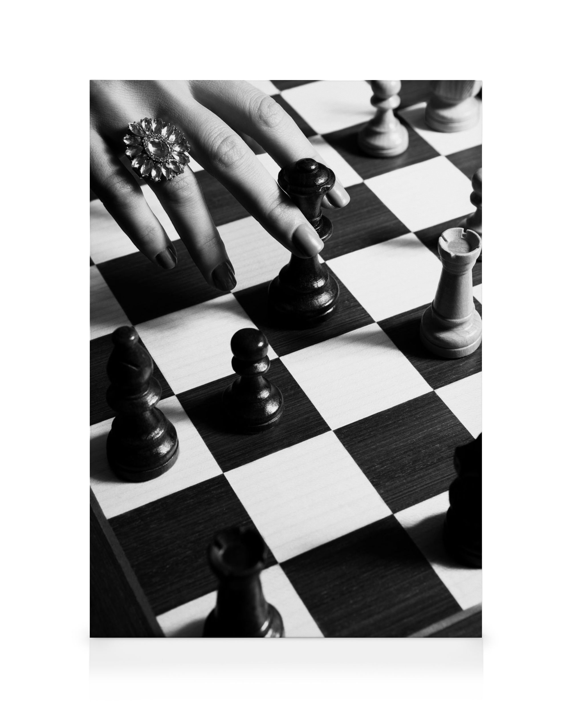 Chess Canvas Print – Black & White Wall Art Poster | Desenio