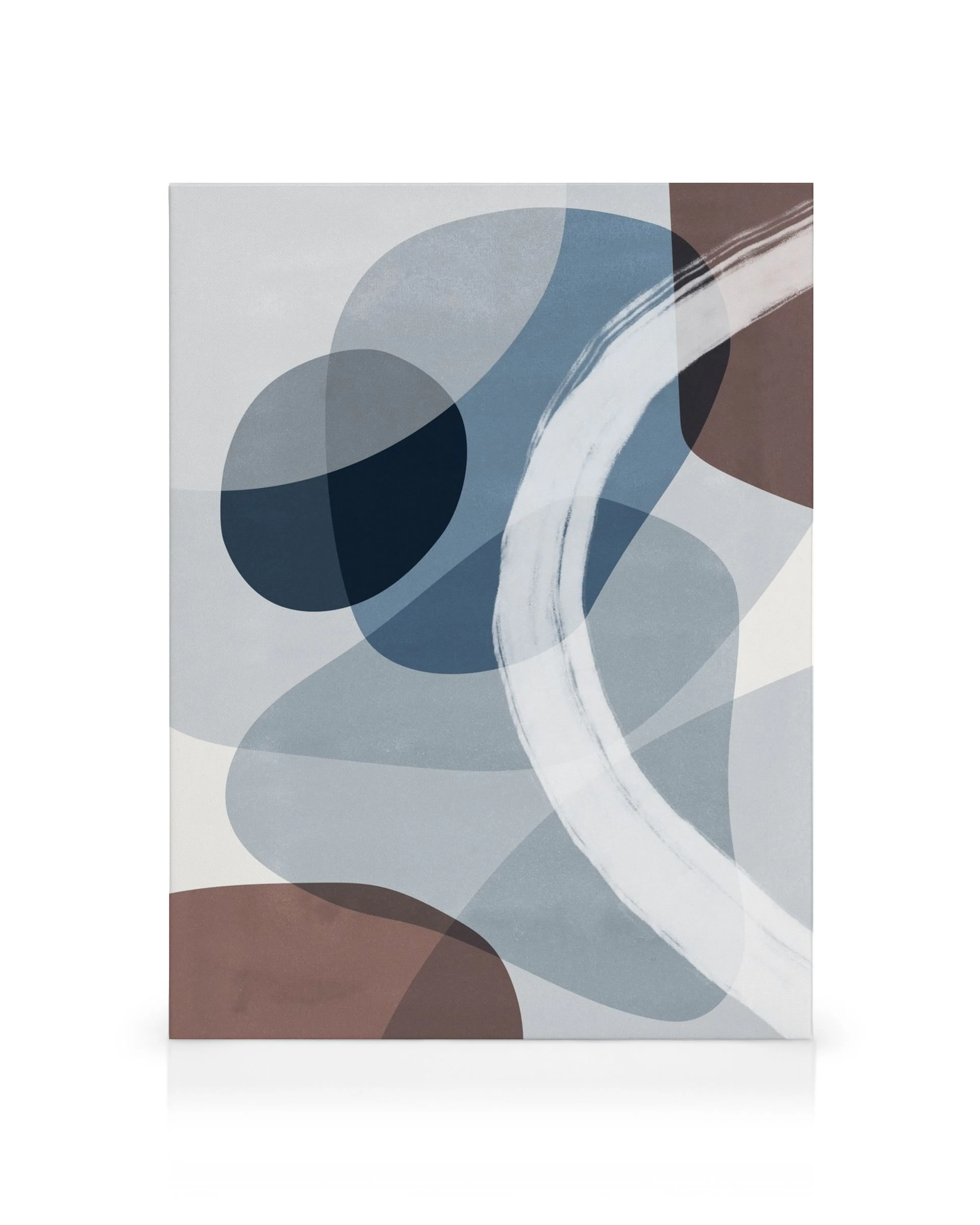 Toile abstraite avec des formes superposées en bleu, noir, brun et gris, et des lignes blanches en typographie courbe.