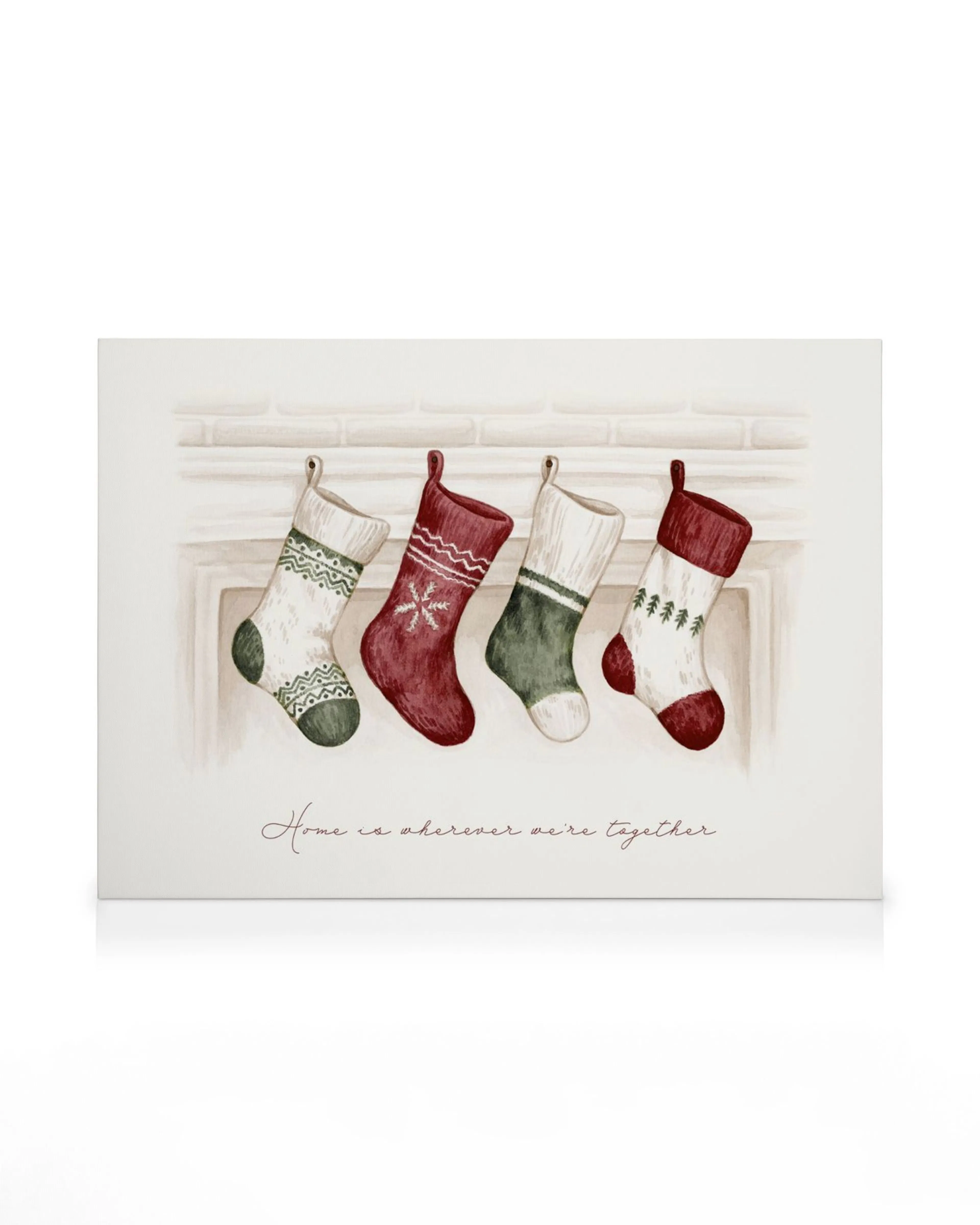 Stampa artistica natalizia con quattro calze appese, colori rosso, verde e bianco, decorazioni festive.