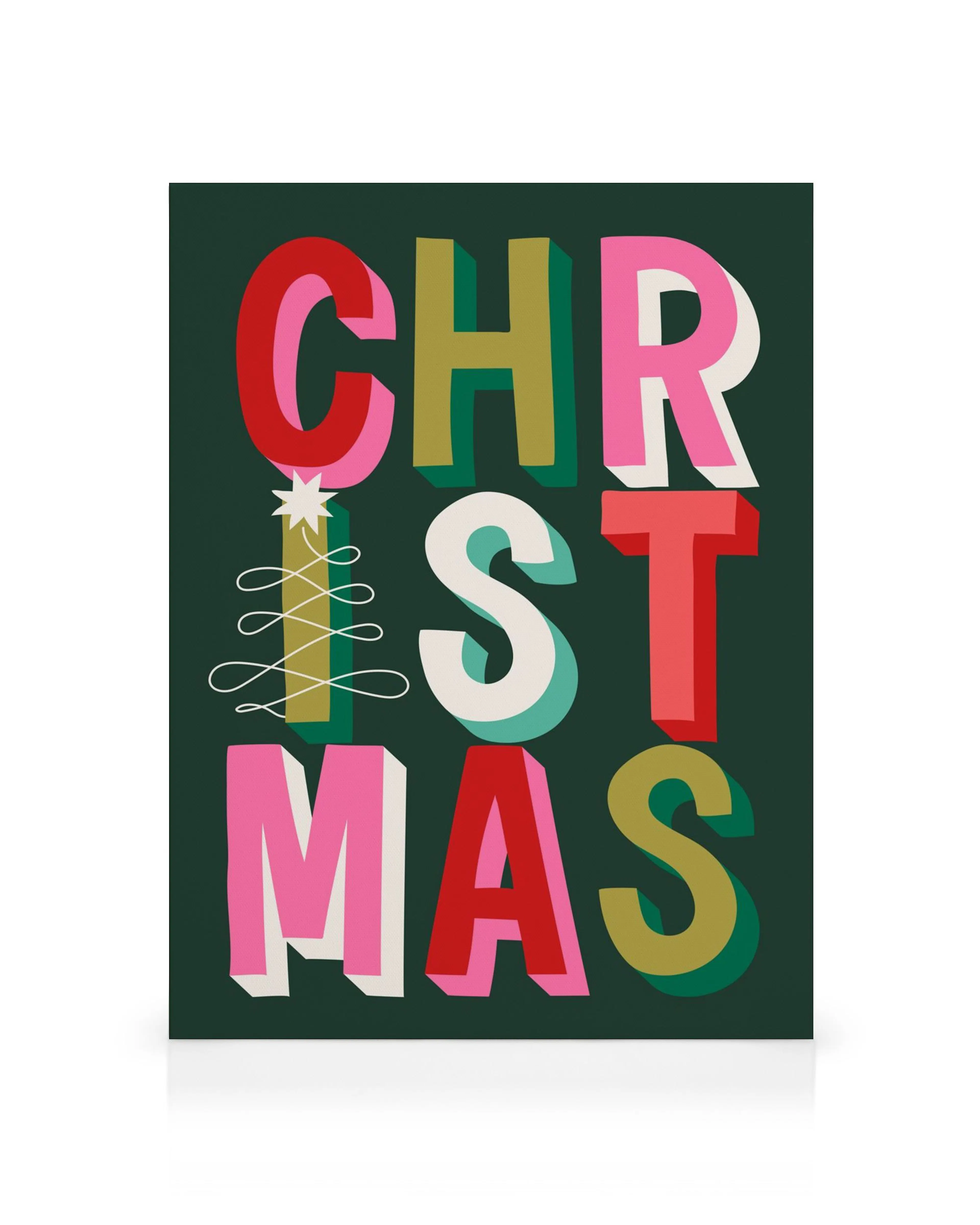 Lienzo festivo con la palabra CHRISTMAS en letras coloridas y audaces sobre fondo verde oscuro. La I se transforma en un árbol d
