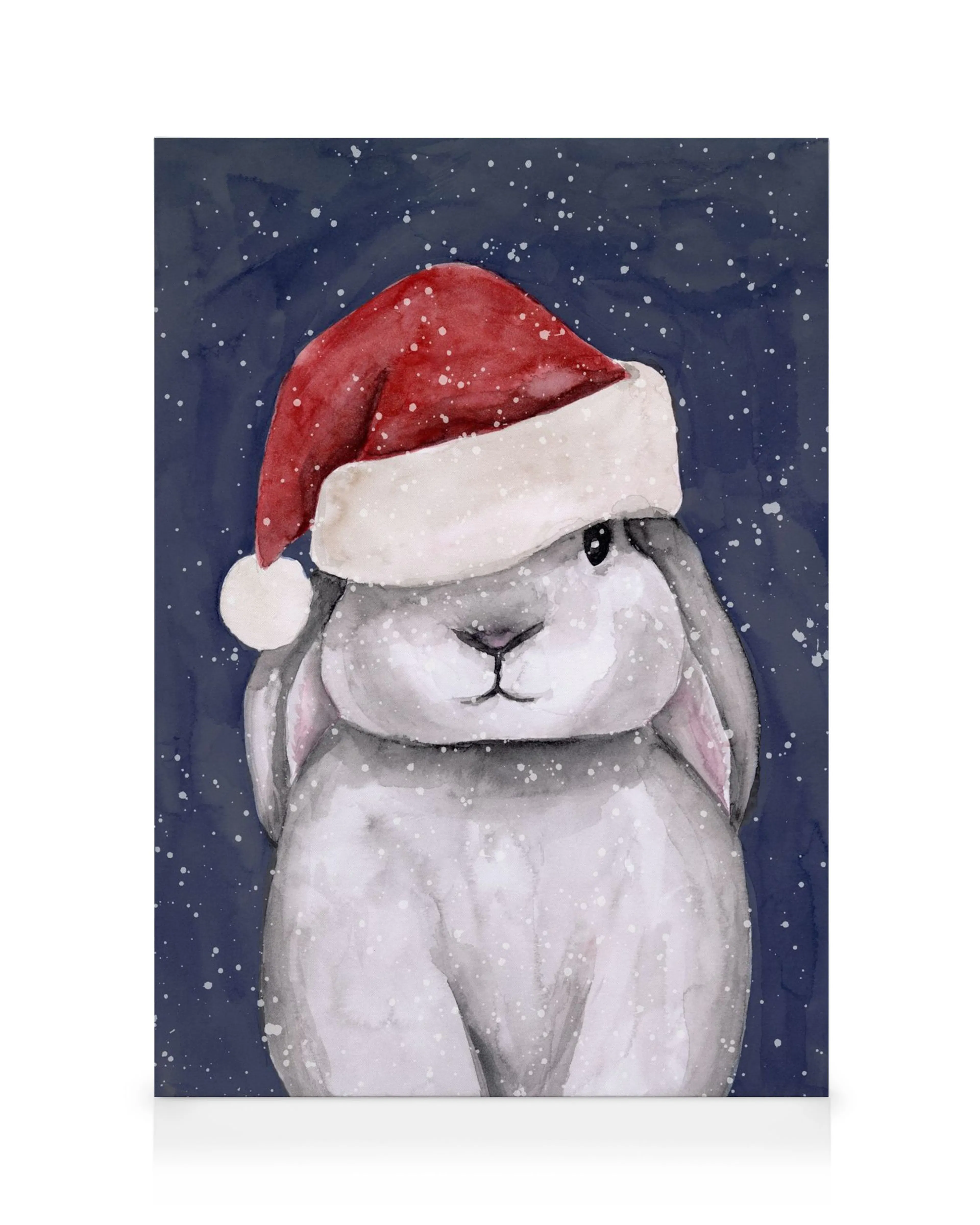 Coniglio grigio con cappello di Babbo Natale rosso, sfondo blu scuro con fiocchi di neve, stampa natalizia su tela.